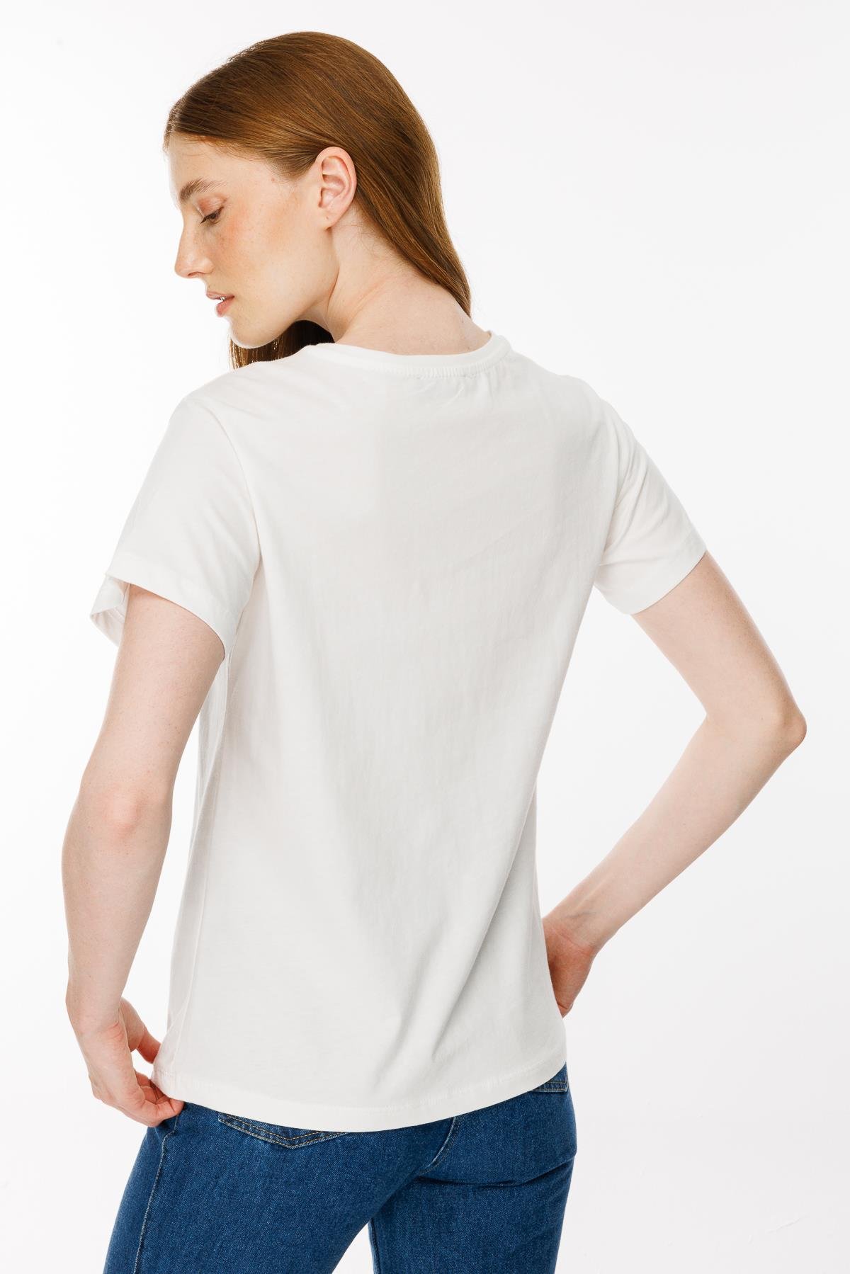 Yaprak Baskı Desenli Tişört - BEYAZ/SİYAH