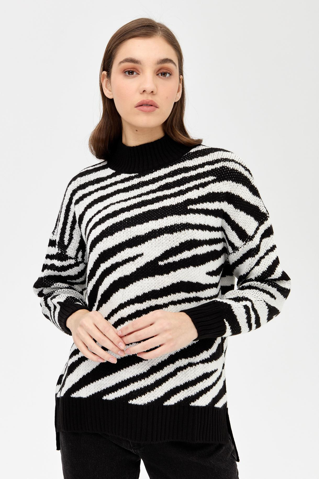 Yarım Balıkçı Zebra Desenli Triko Kazak - SİYAH