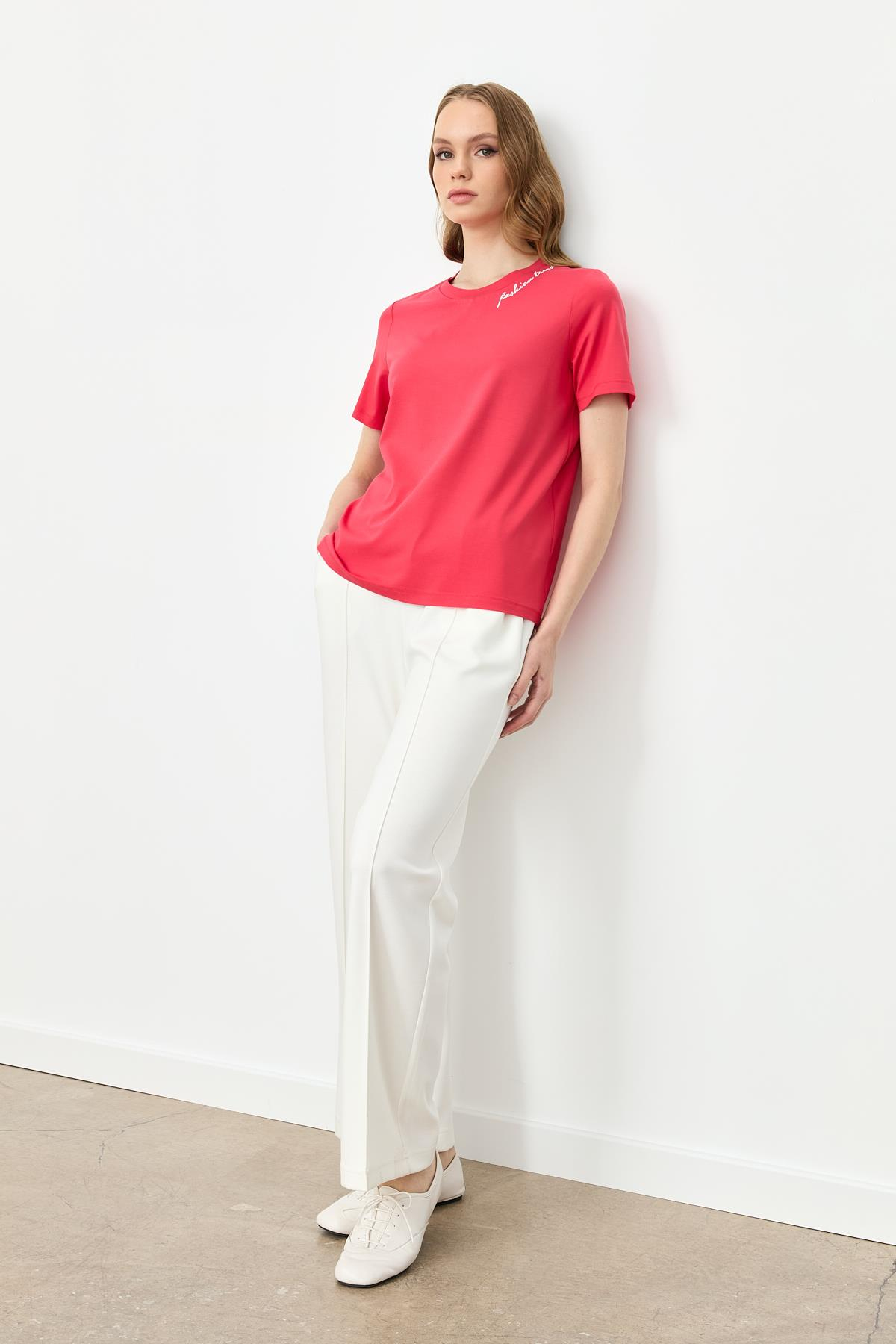 Yazı Detay Pamuklu Bluz-MERCAN