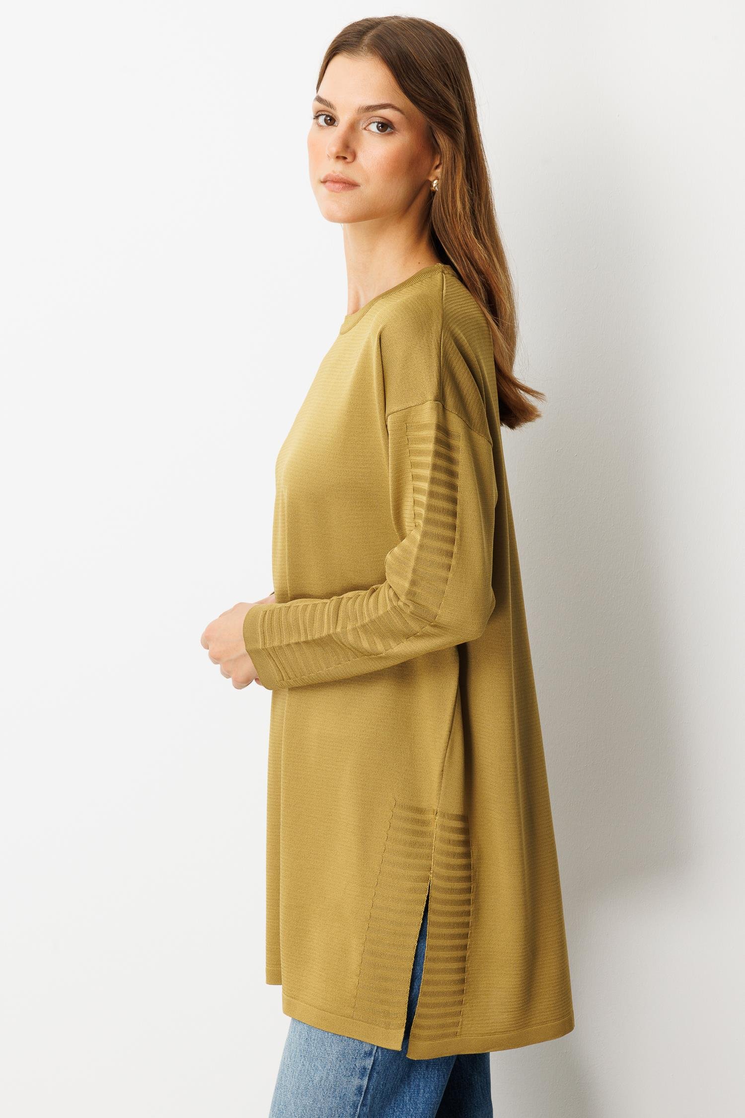 Yırtmaç Detaylı Triko Tunik-Y.YEŞİLİ