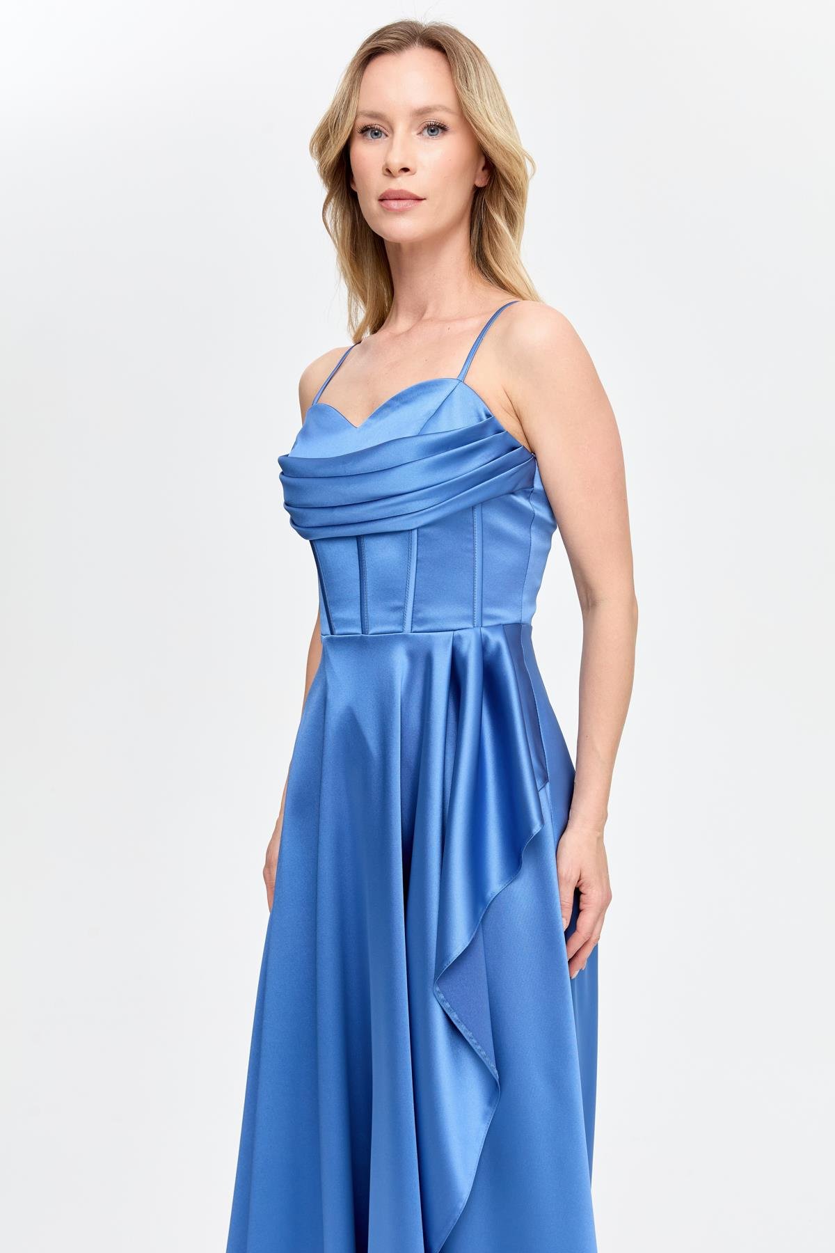 Yırtmaçlı Uzun Saten Abiye - İNDİGO