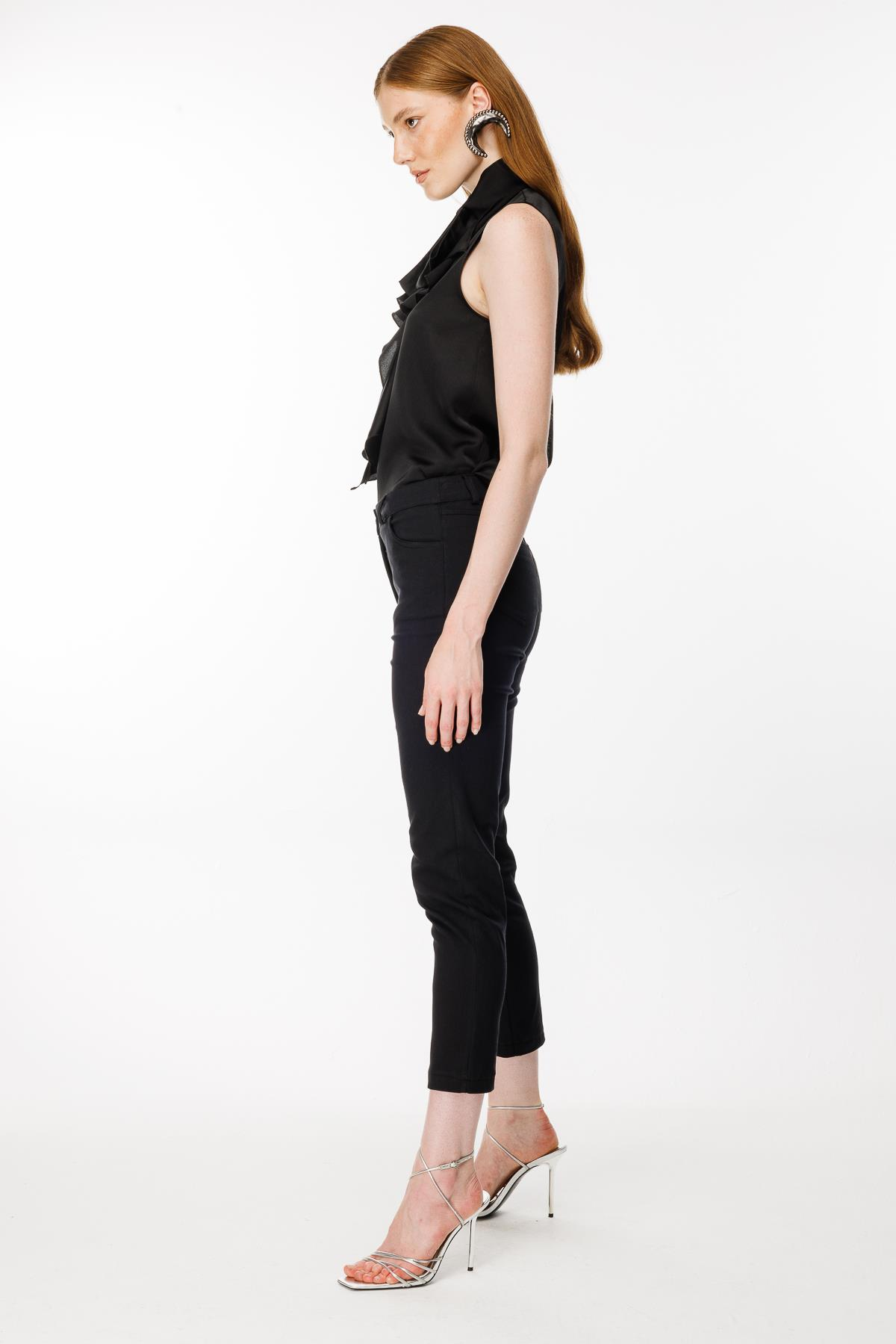 Yüksek Bel Dar Paça Pantolon - SİYAH