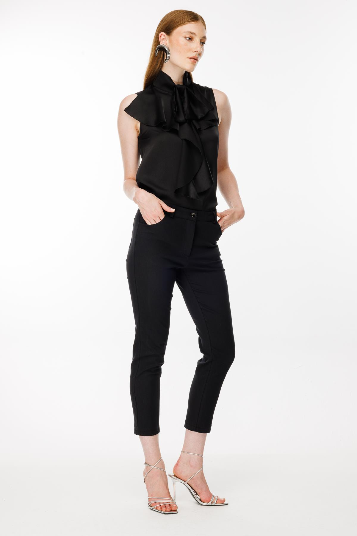 Yüksek Bel Dar Paça Pantolon - SİYAH