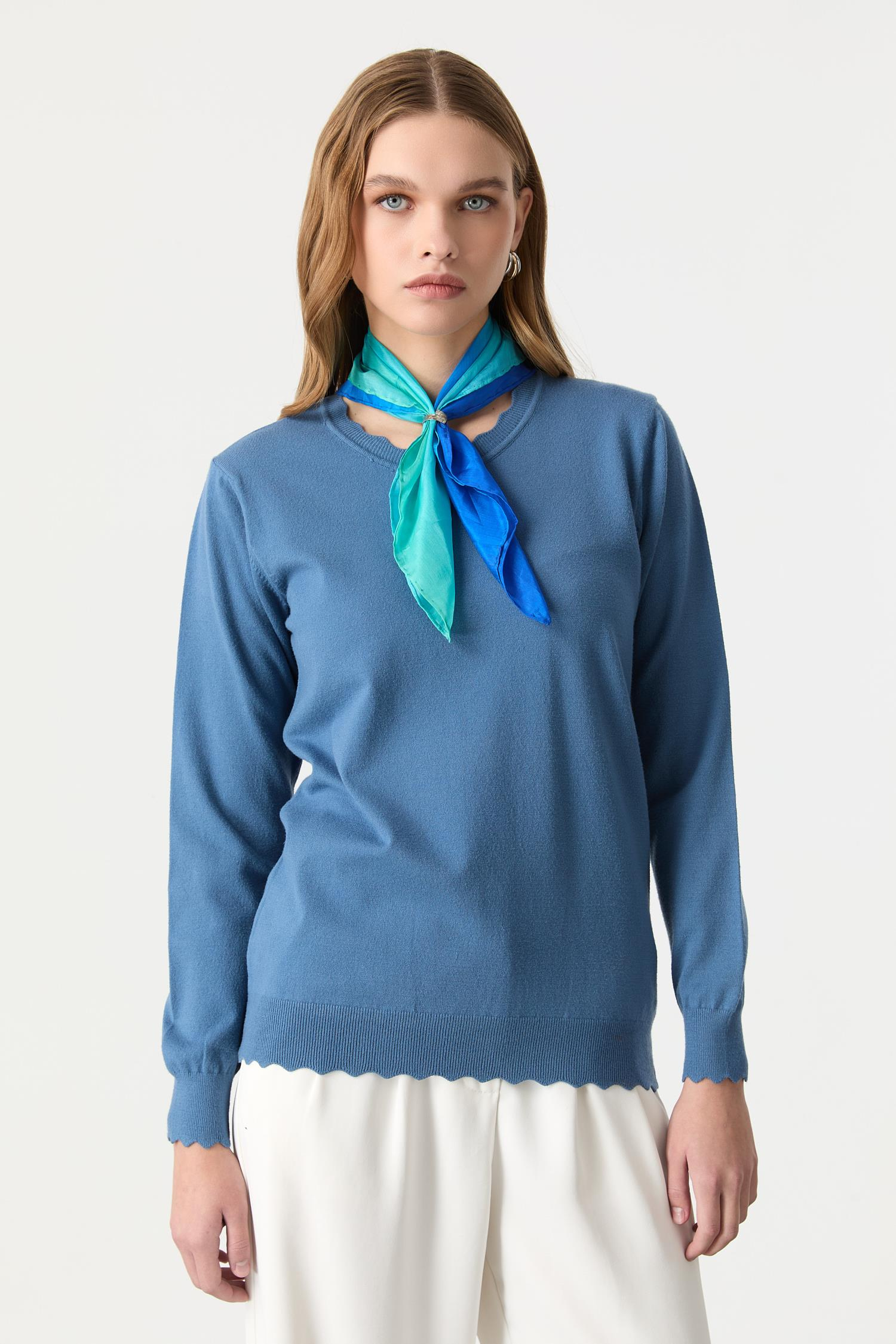 Yuvarlak Yaka Angora Triko Kazak-İNDİGO