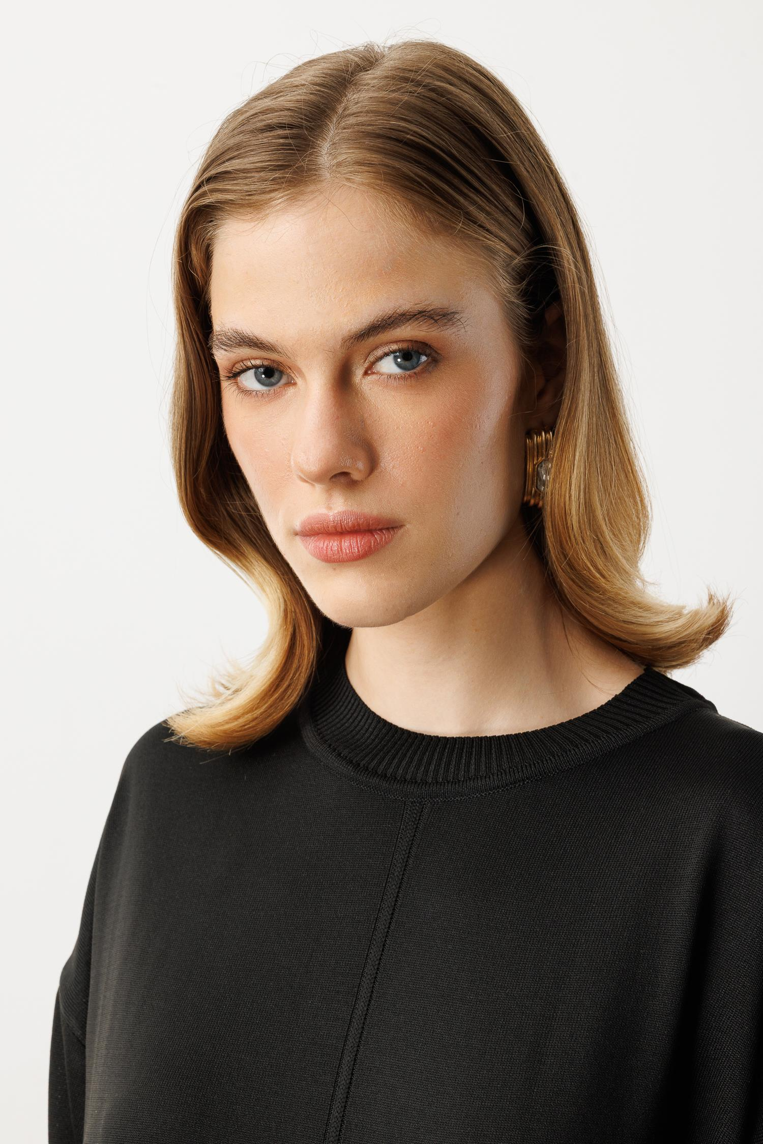 Yuvarlak Yaka Desenli Triko Tunik-SİYAH