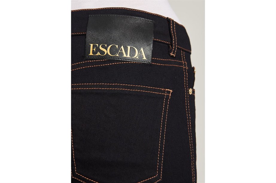 ESCADA  JEAN PANTOLON
