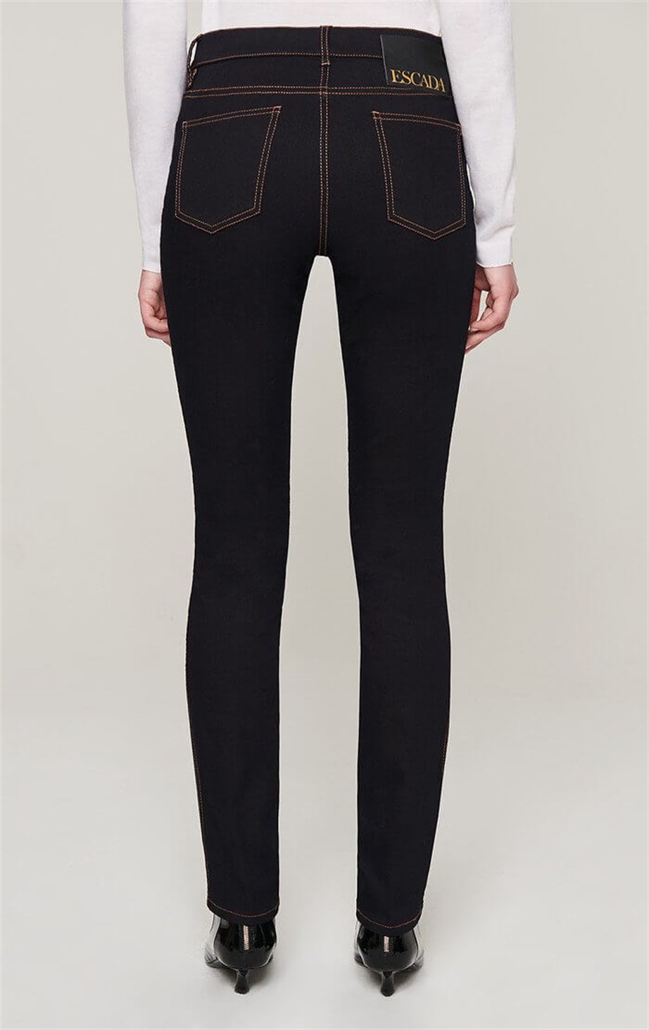 ESCADA  JEAN PANTOLON