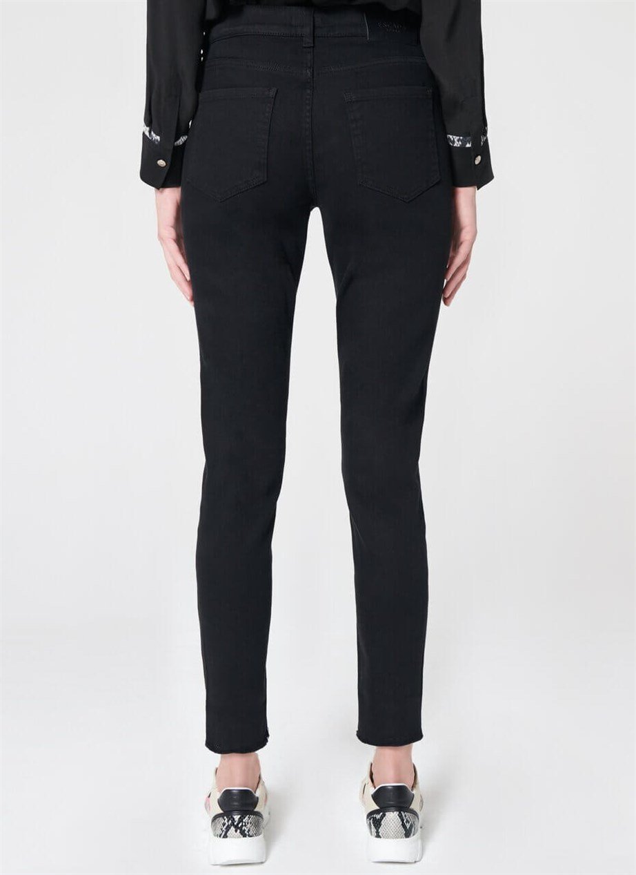 ESCADA  PANTOLON