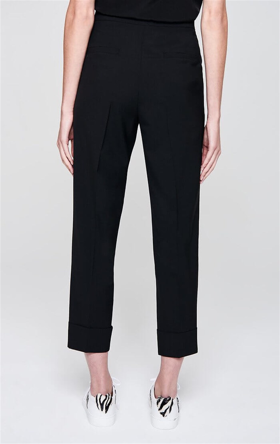 ESCADA  PANTOLON