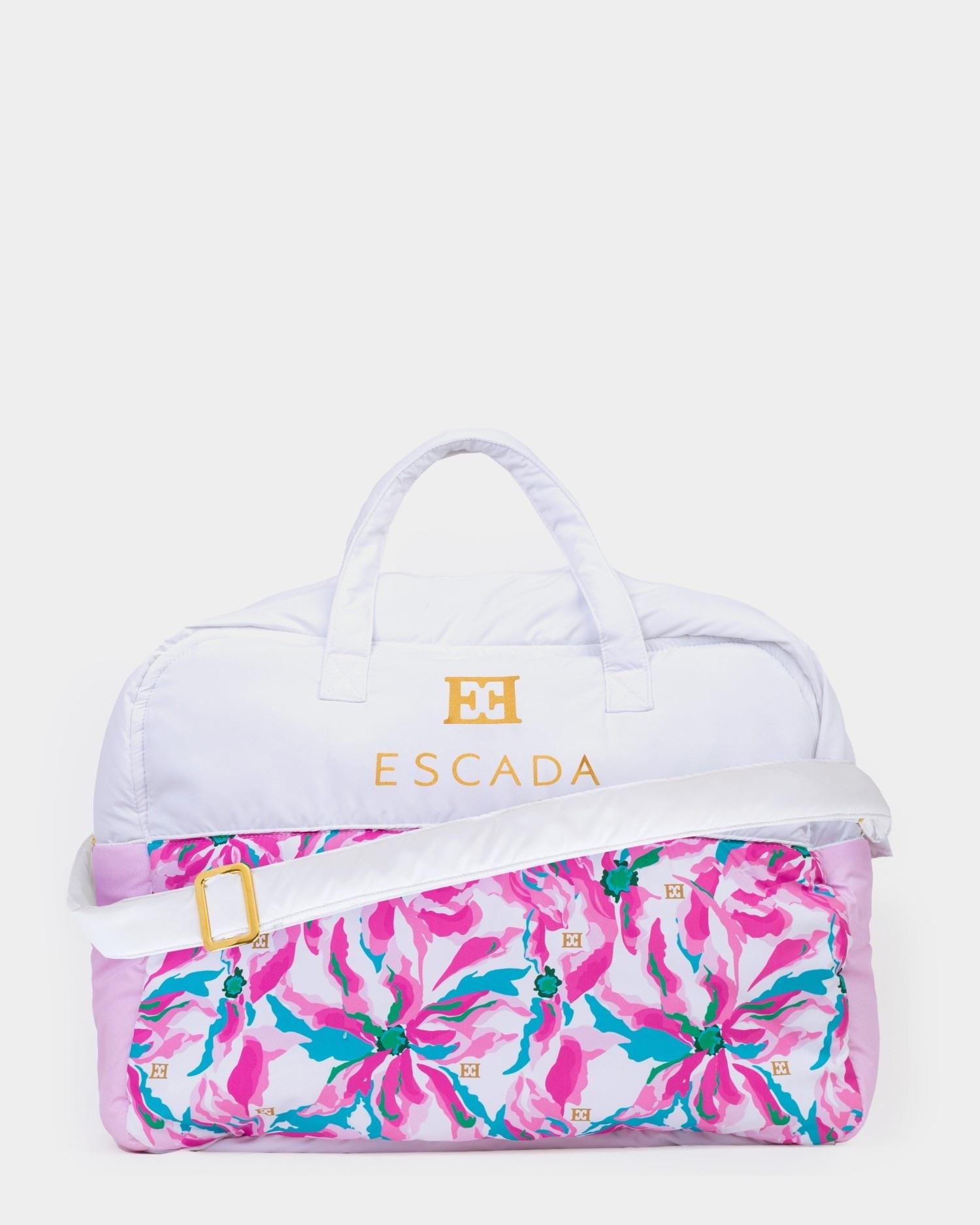 ESCADA  C.ÇANTA
