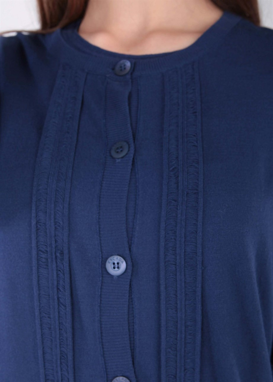 ESCADA  HIRKA