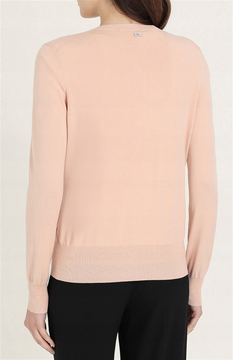 ESCADA  HIRKA