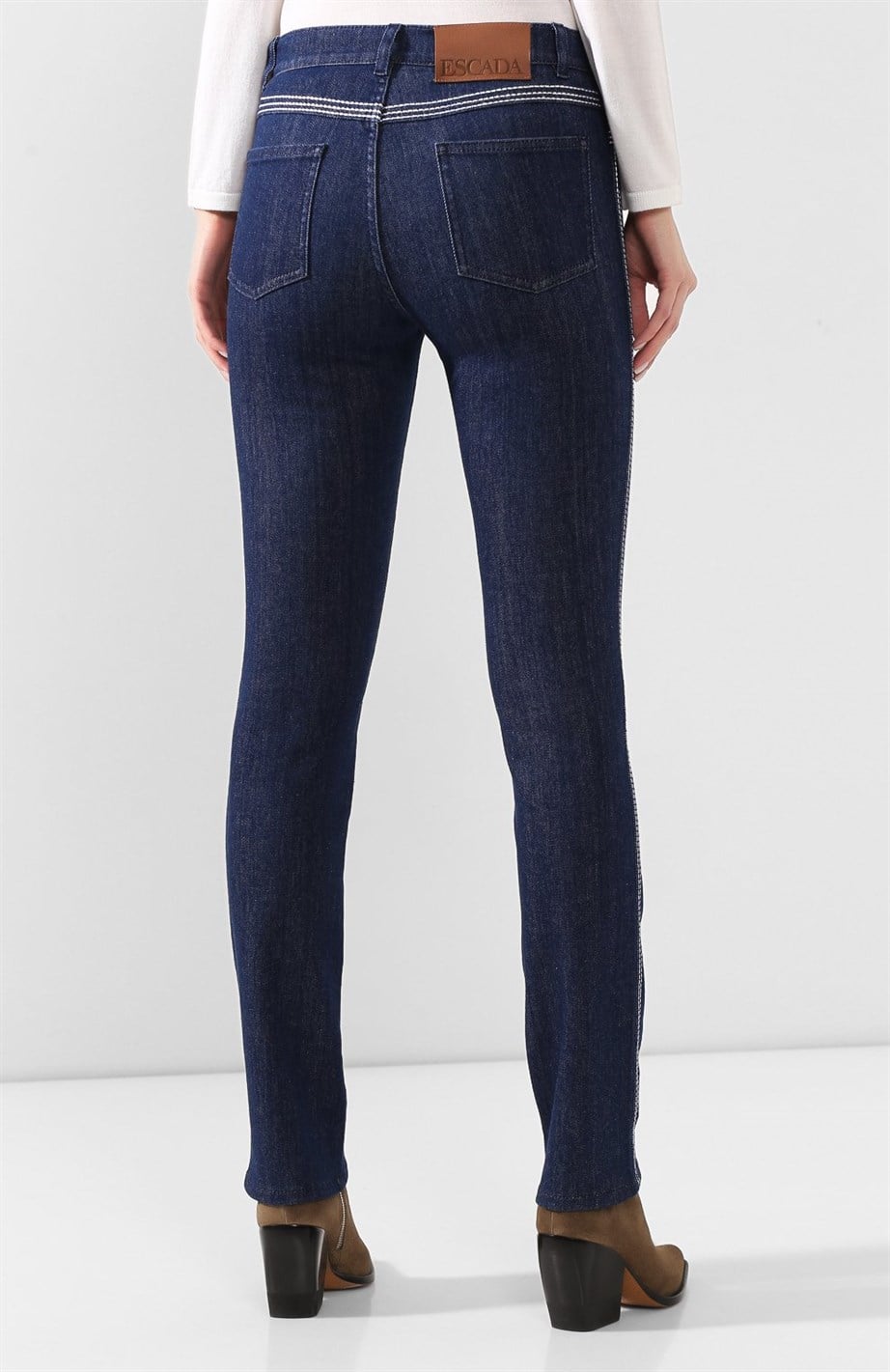 ESCADA  JEAN PANTOLON