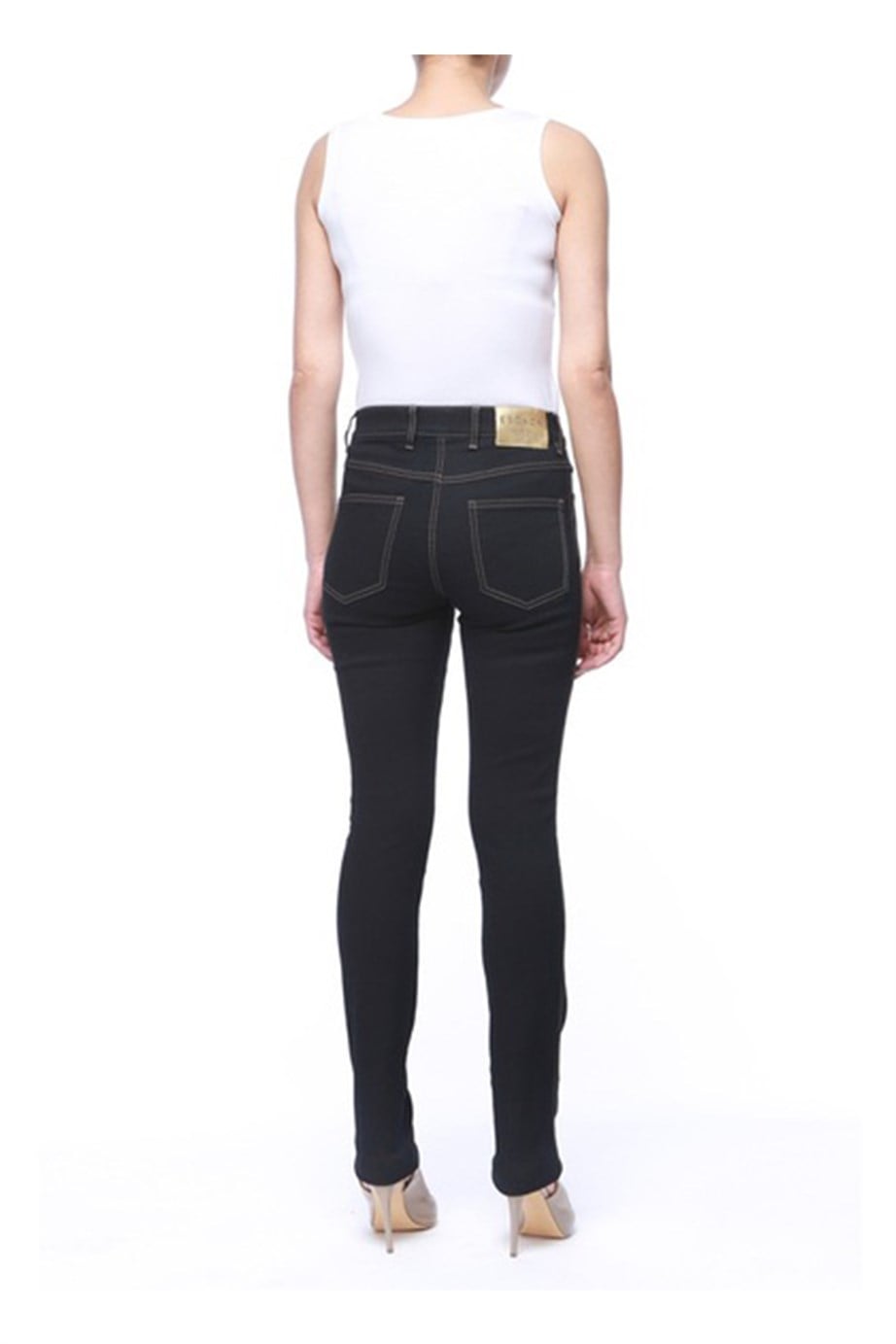 ESCADA  JEAN PANTOLON