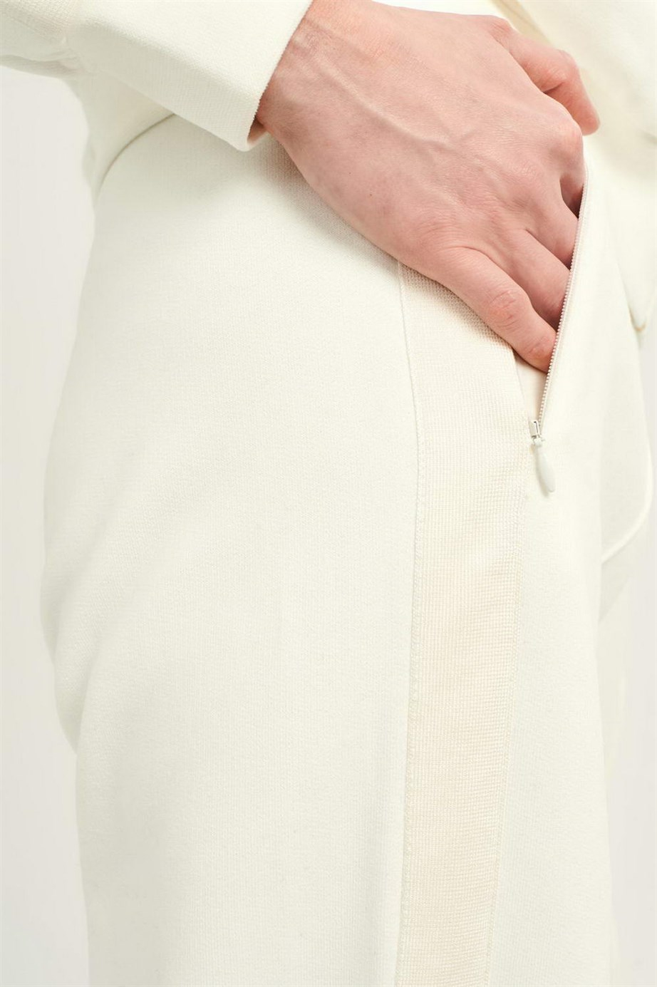 ESCADA  JOGGER PANTOLON