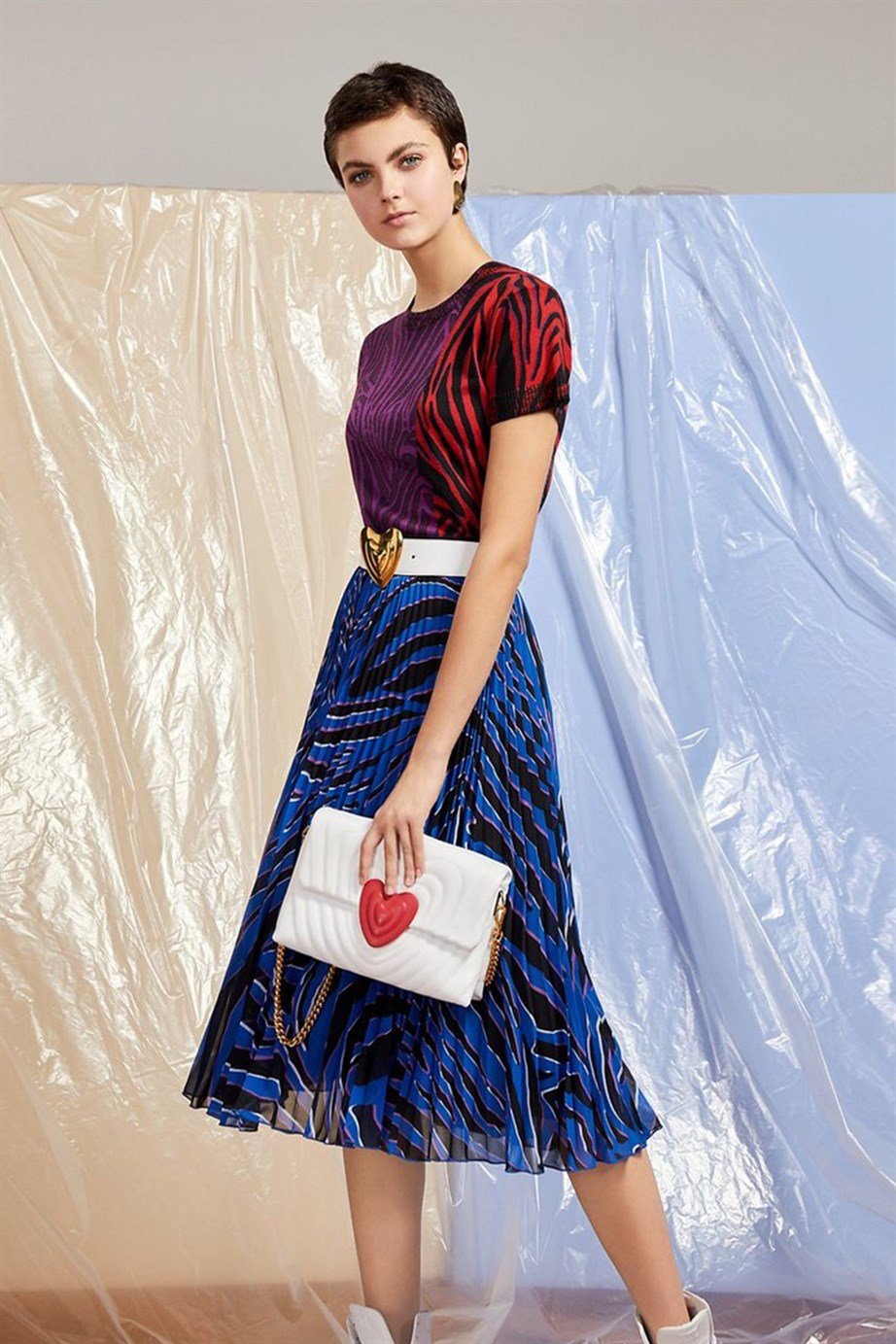 ESCADA  KAZAK