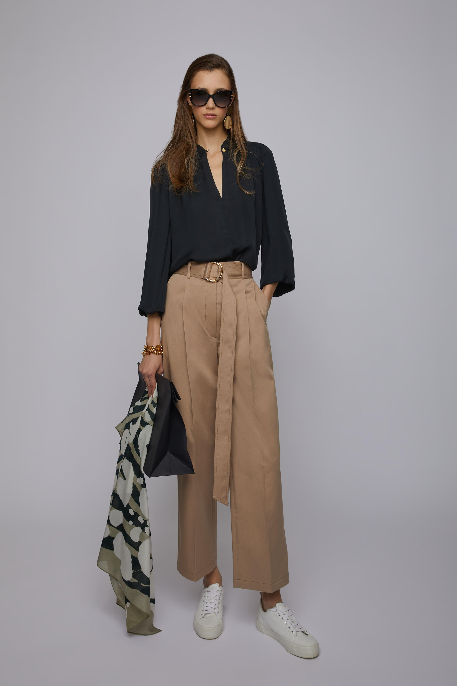 ESCADA  PANTOLON