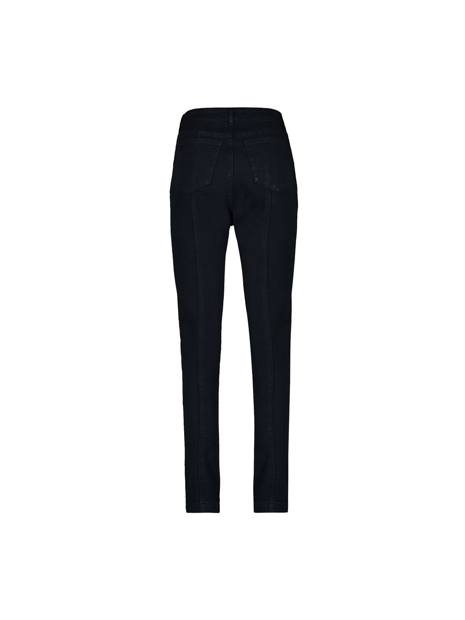 ESCADA  PANTOLON