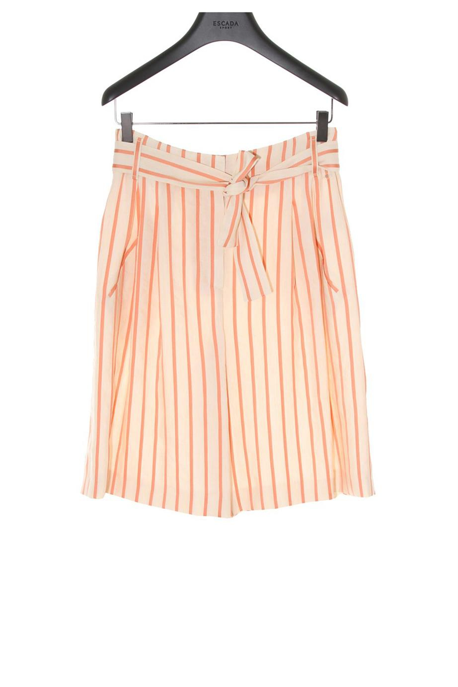 ESCADA  ŞORT