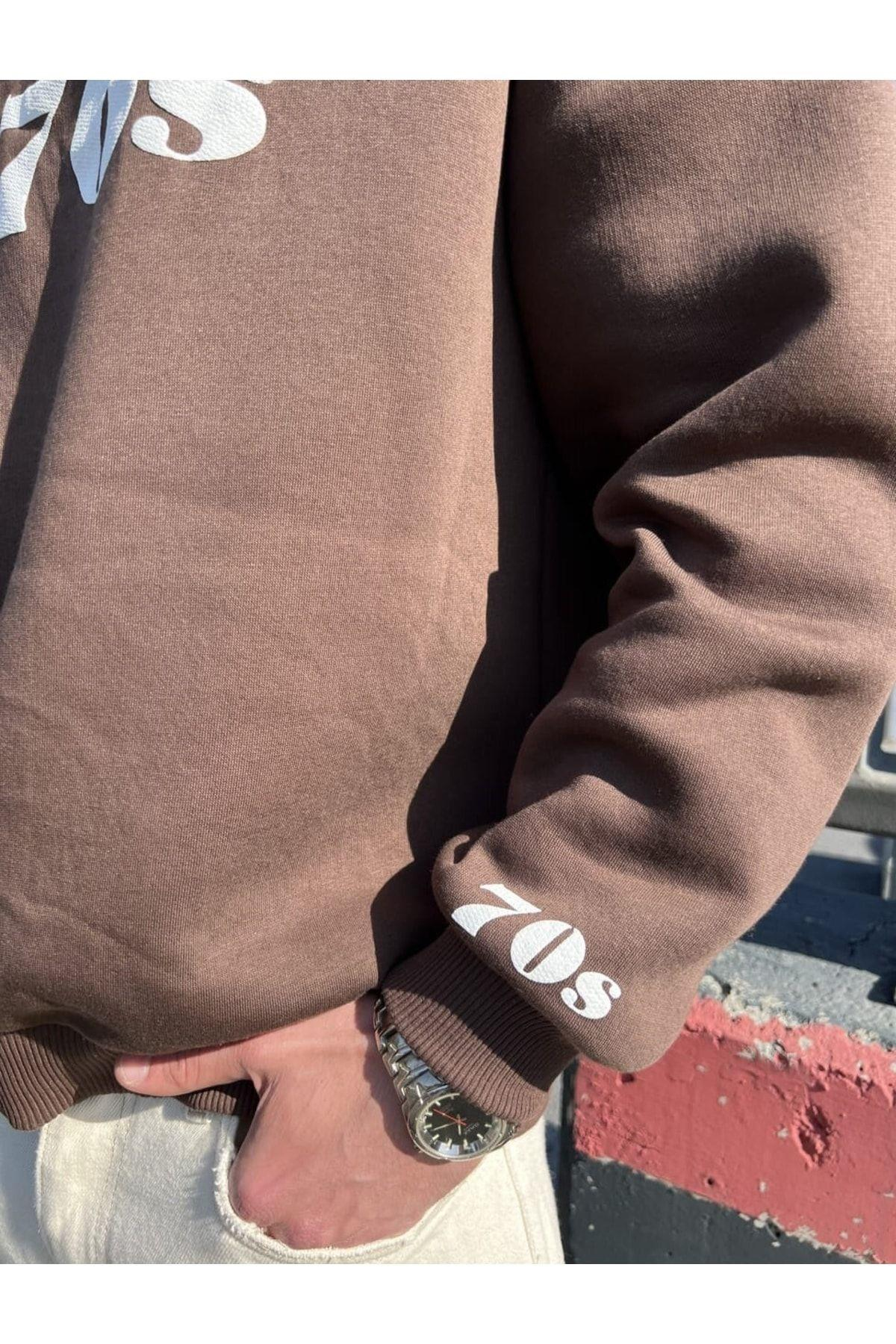 Mai 1970s Brown Oversize Unisex Sweatshirt