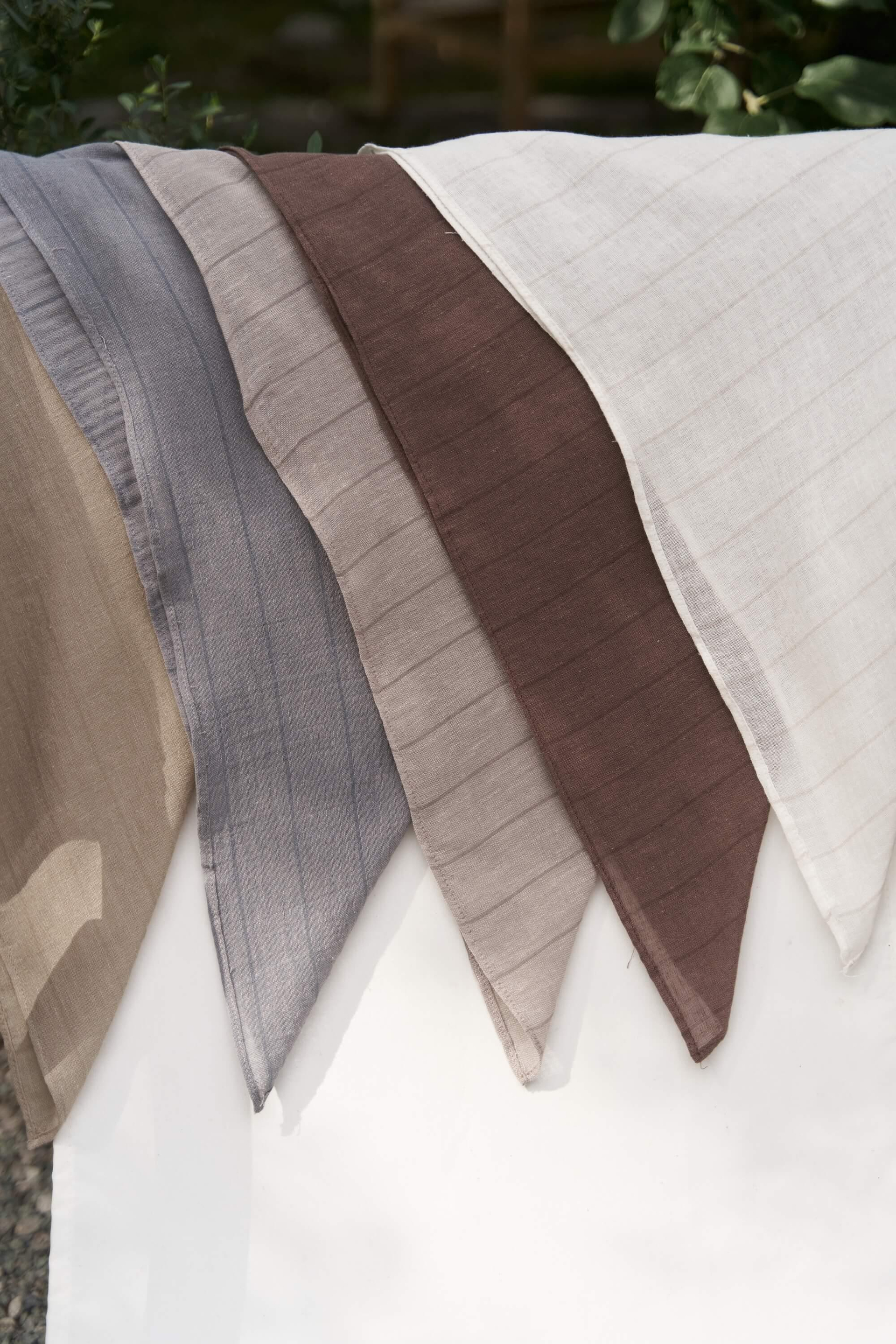 Alba Çizgili Füme Keten Fular