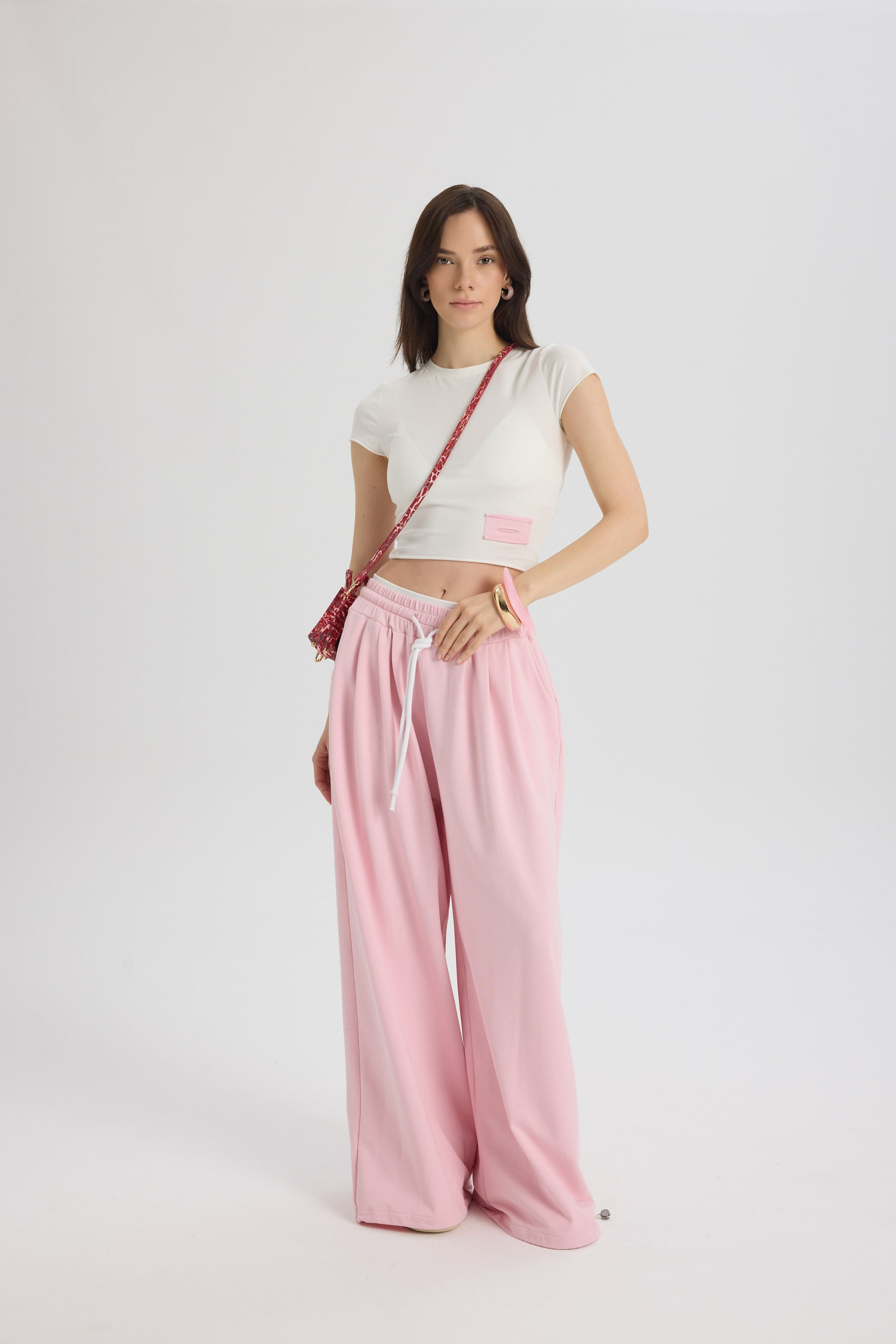 Albane Bel Detay Pembe Crop Eşofman Takım