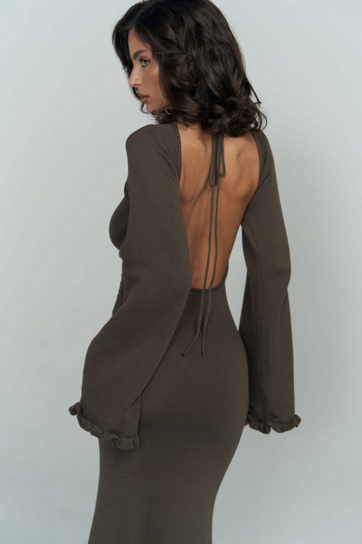 Angela Sırt Dekolteli Kahve Triko Elbise