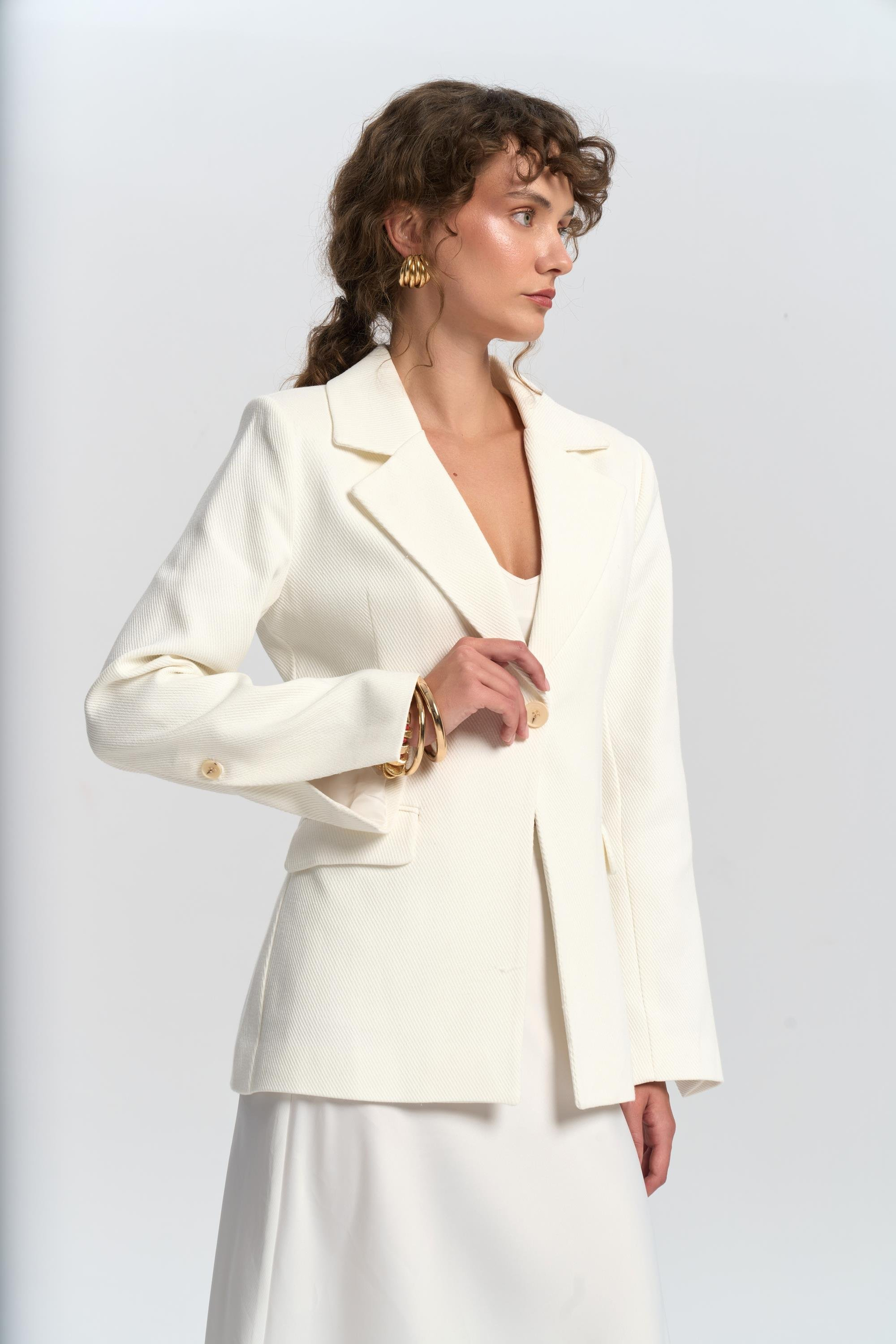 Anisah Belden Oturmalı Ekru Blazer