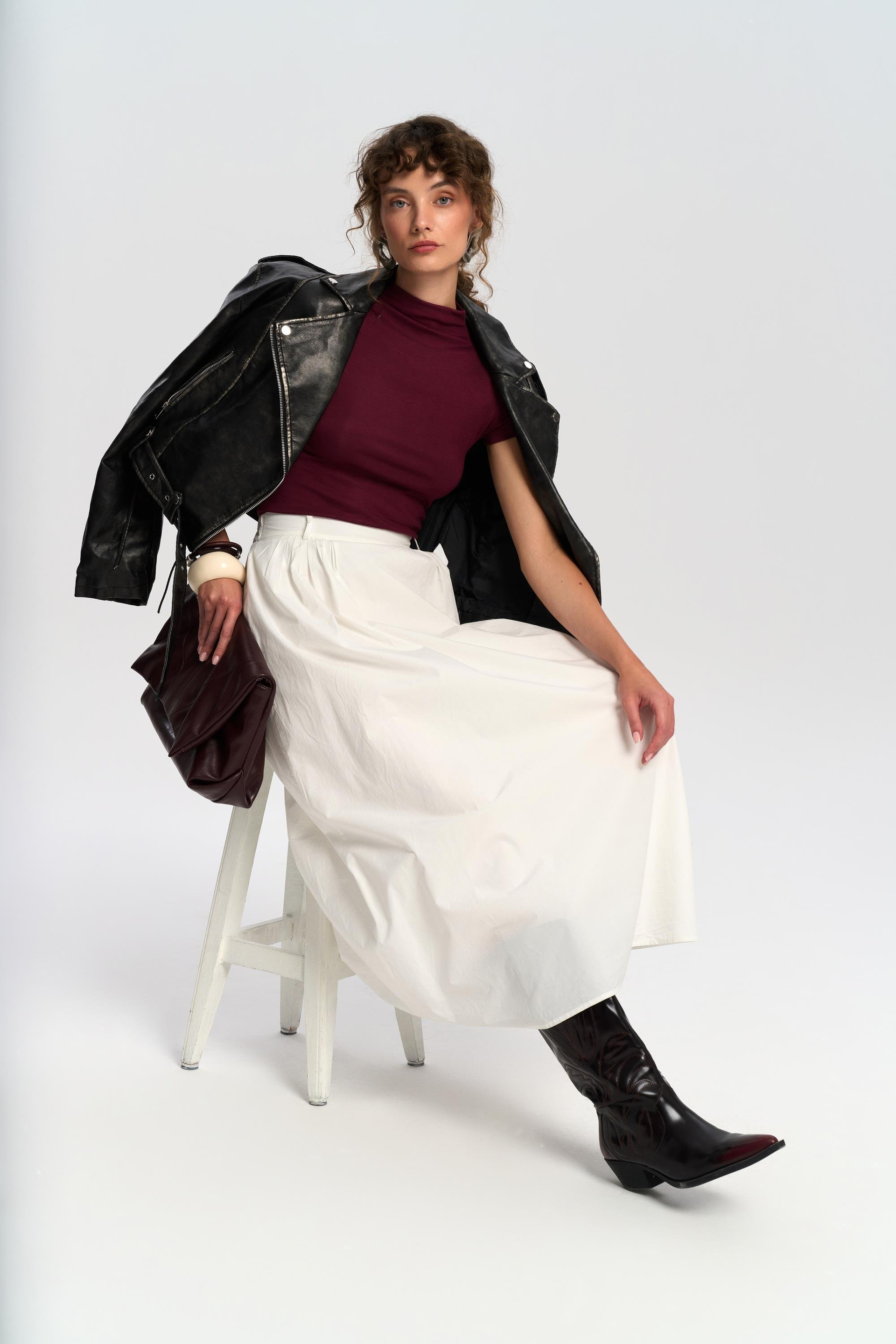 Anvers High Neck Burgundy Crop