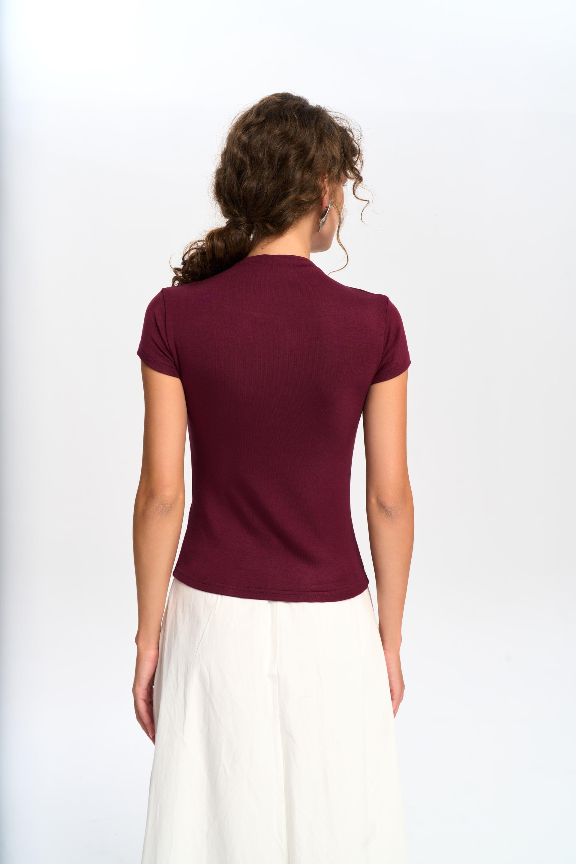 Anvers High Neck Burgundy Crop