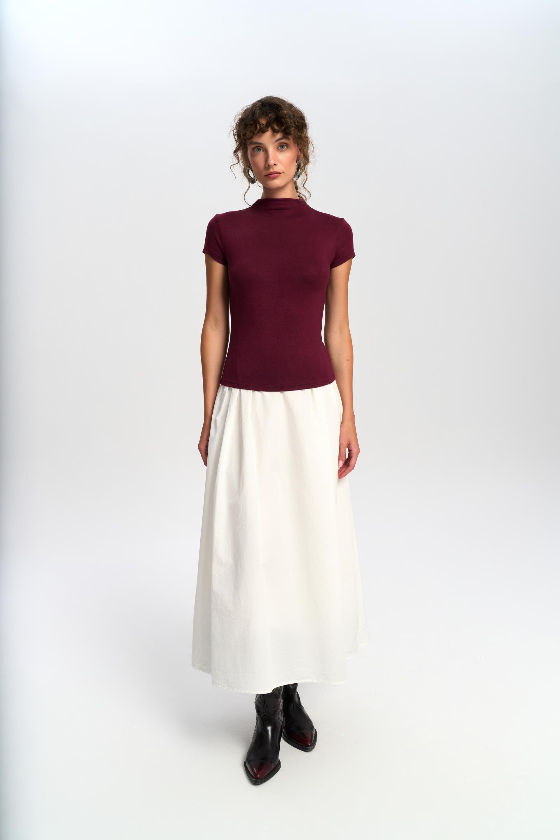Anvers High Neck Burgundy Crop