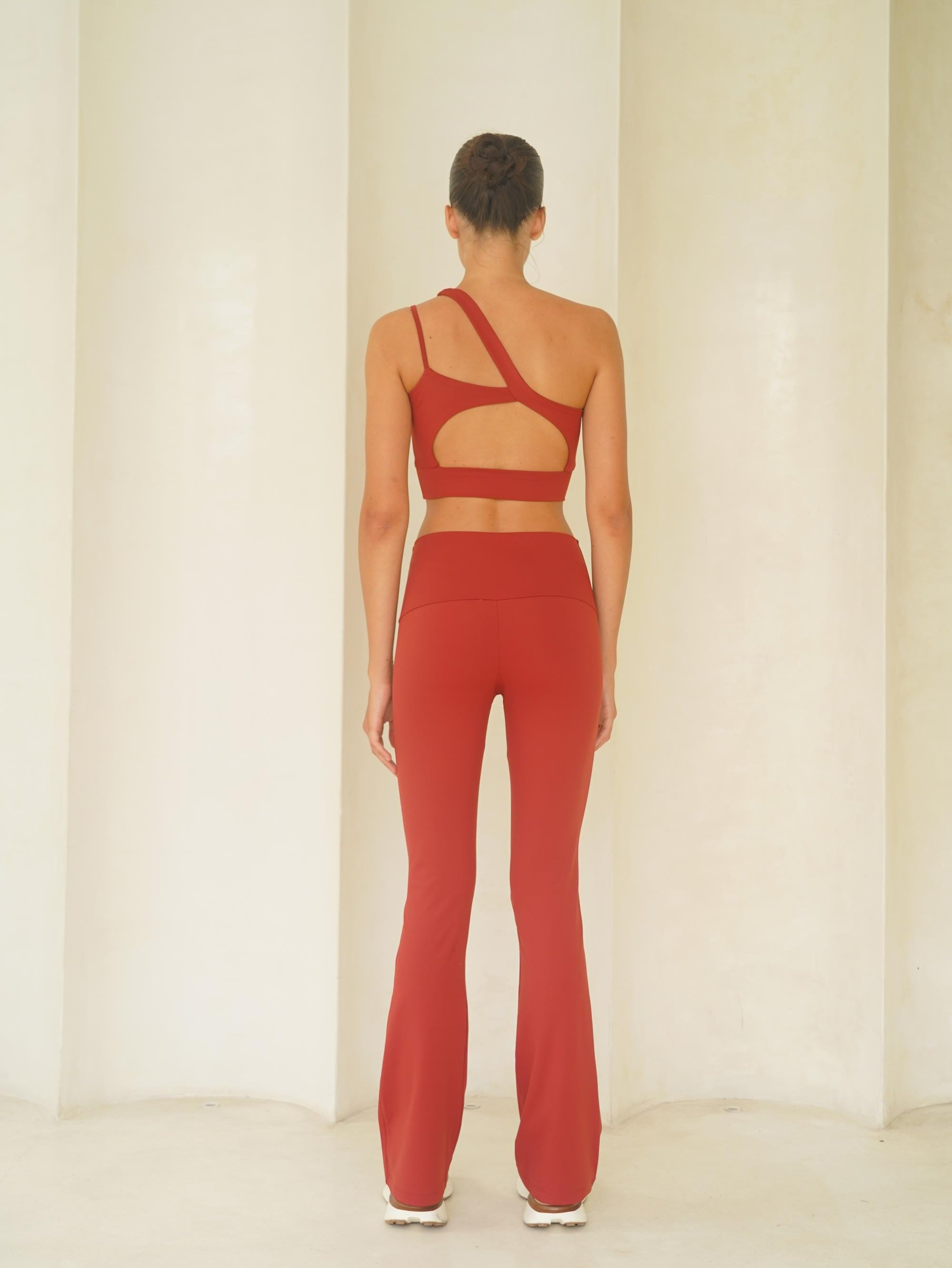 Asana Omuz Detay Spor Bordo Crop 