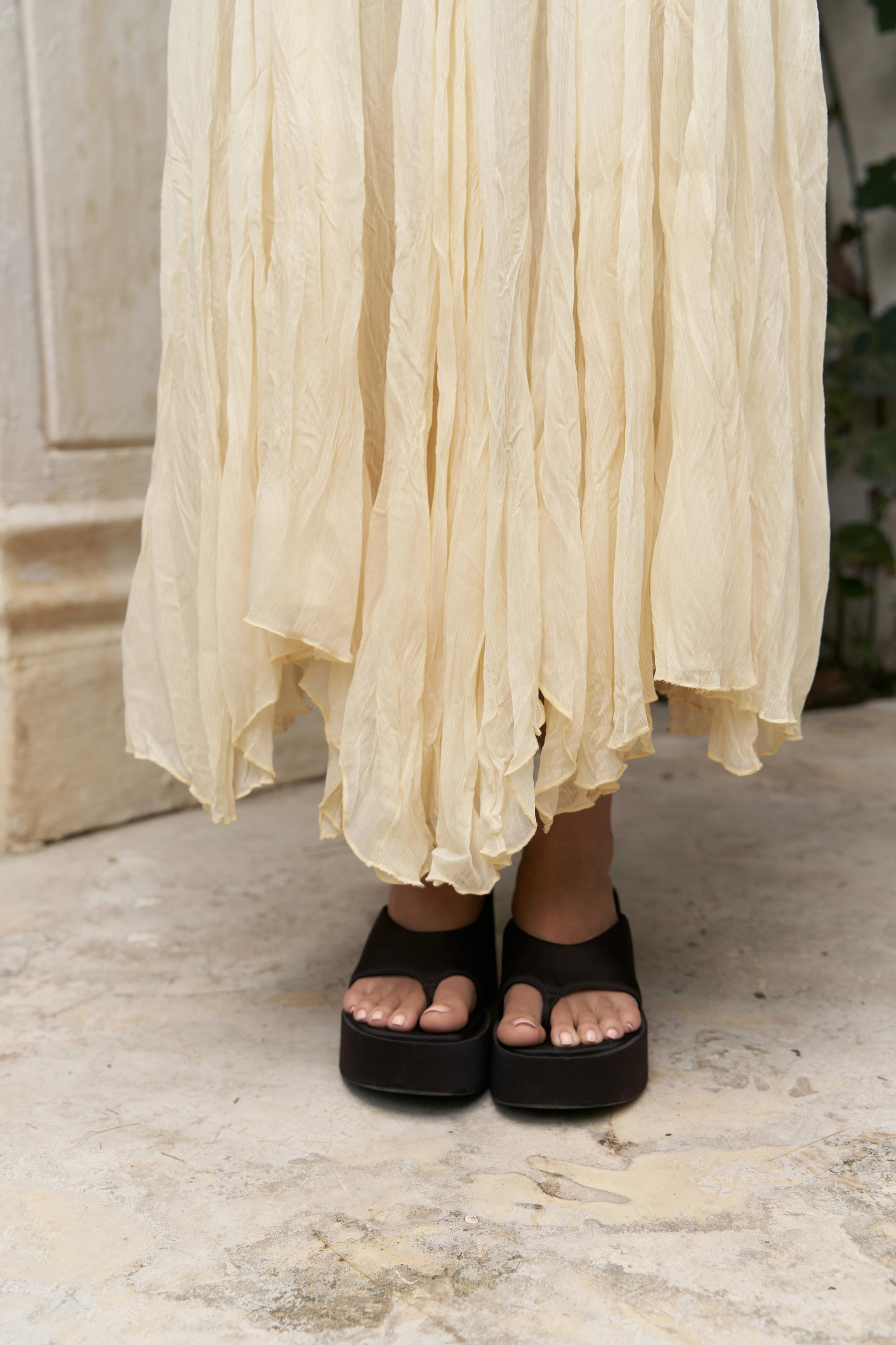 Assa Pileli Sarı Etek 