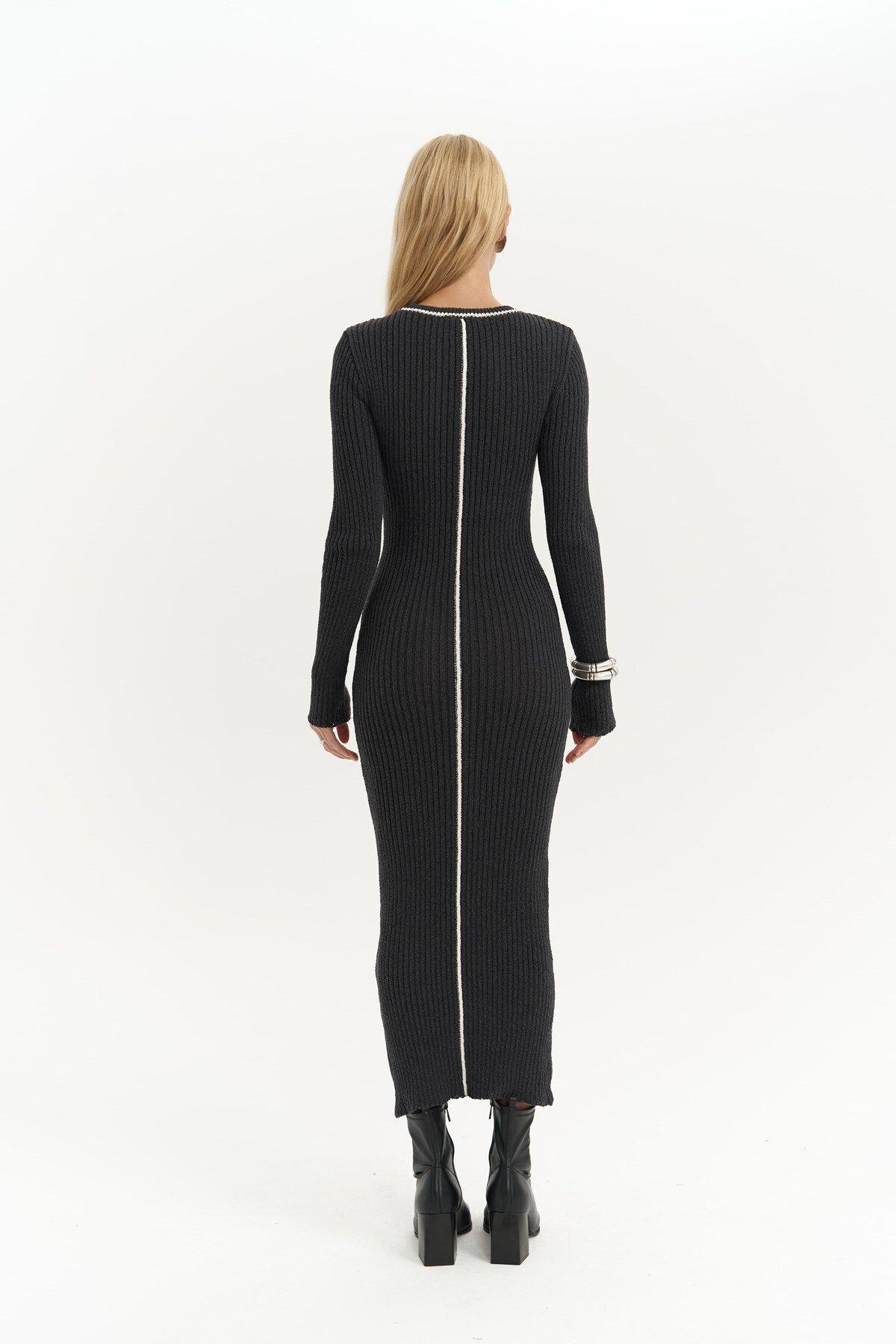 Aston Çizgi Detay Antrasit Elbise