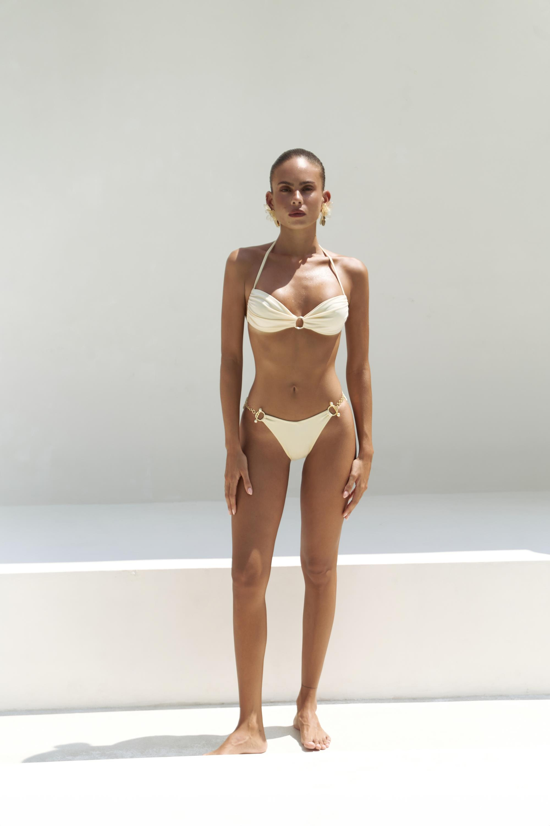 Ayunah Bağlamalı Halka Detay Sarı Bikini Üstü 