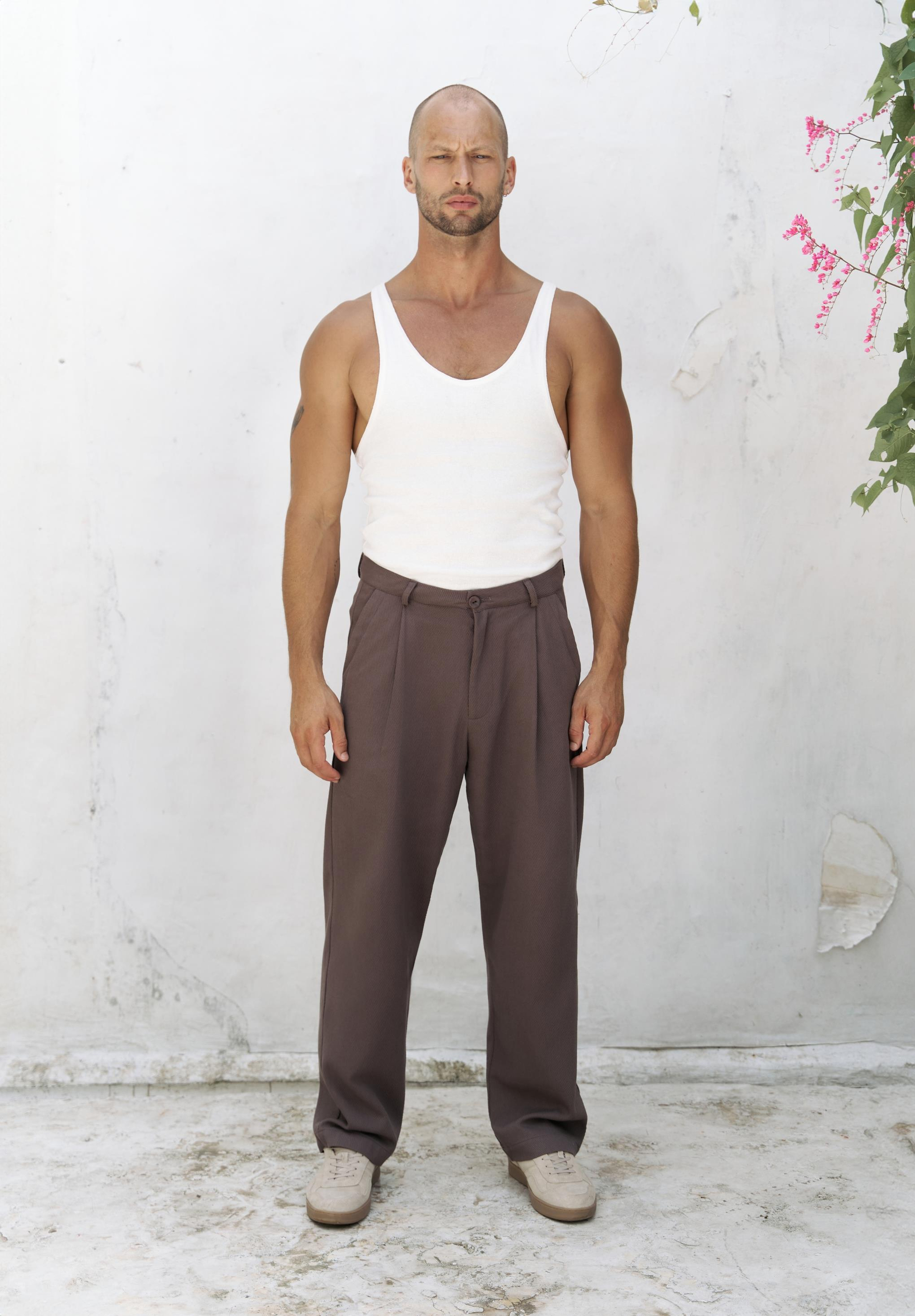 Ayyubay Kahve Pileli Erkek Pantolon