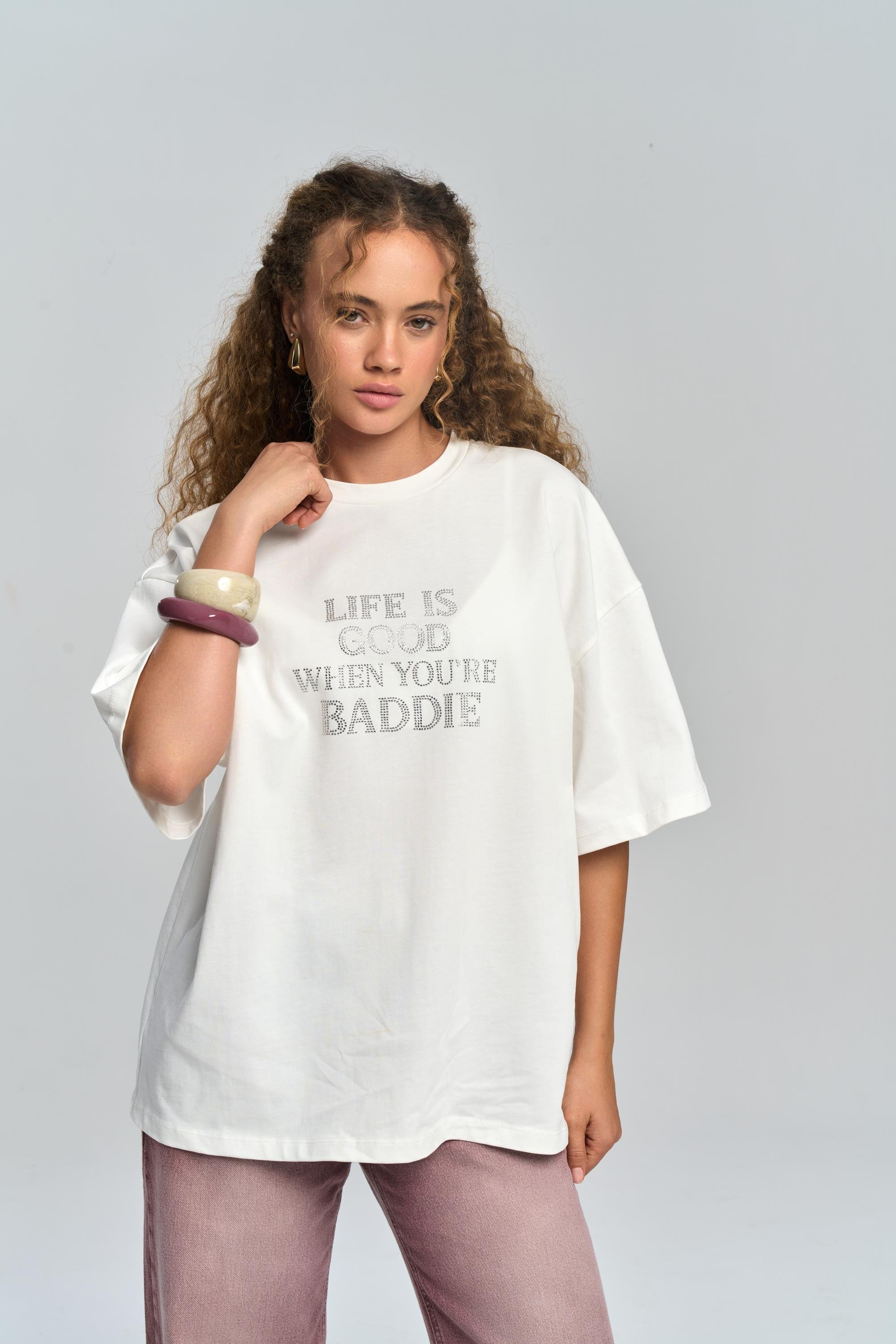 Baddie Oversize Beyaz T-Shirt