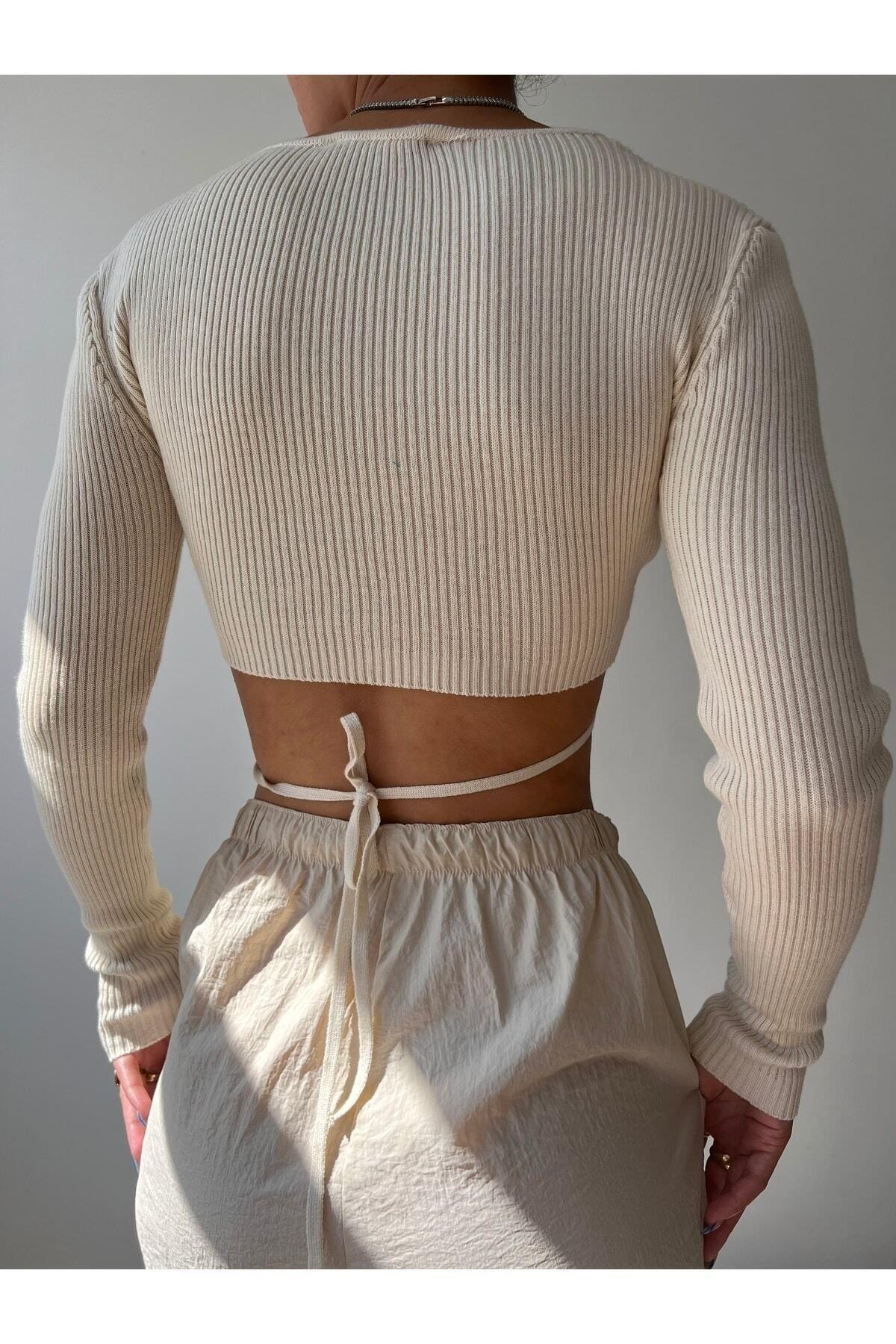 Berta Ecru Knit Crop