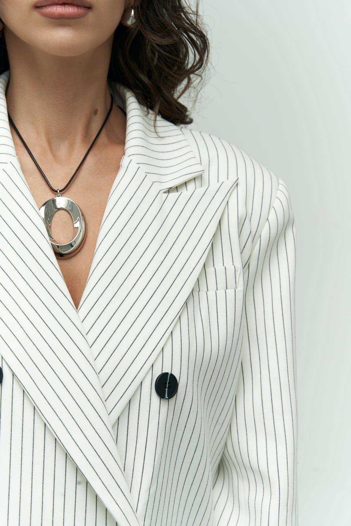 Bianda Çizgili Ekru Blazer