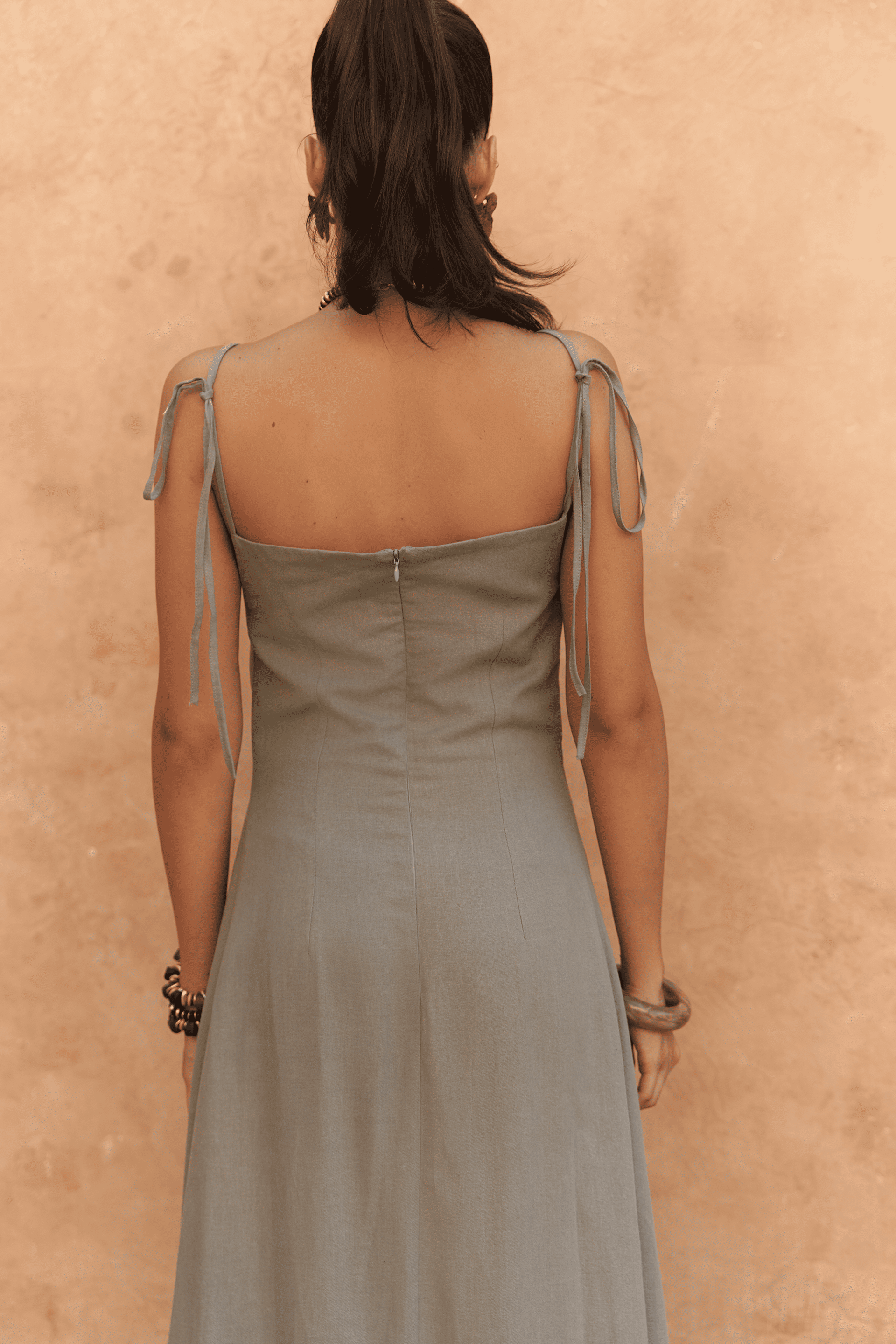 Blantyre Askılı Uzun Haki Keten Elbise