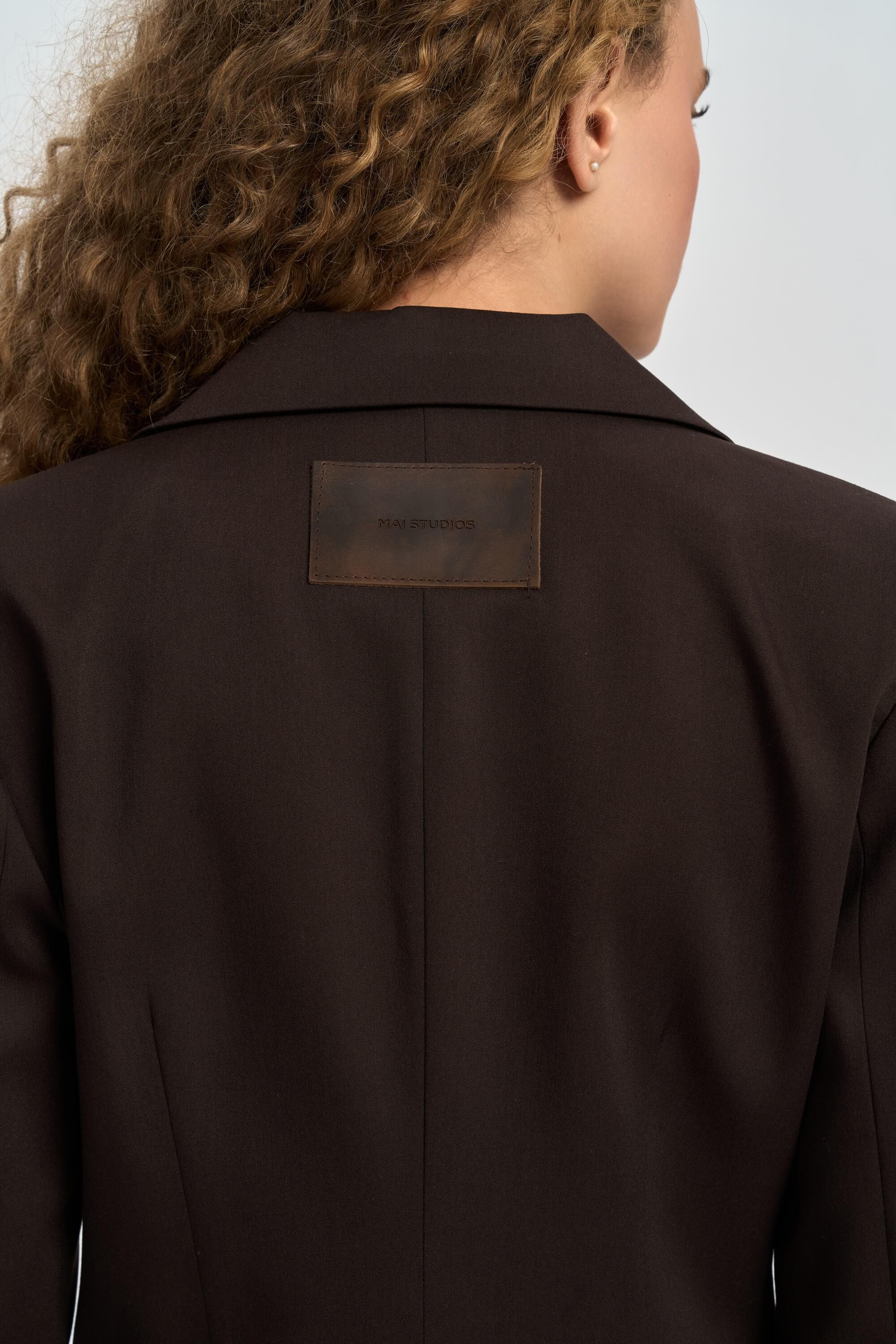 Briella Waist-Fitted Brown Blazer