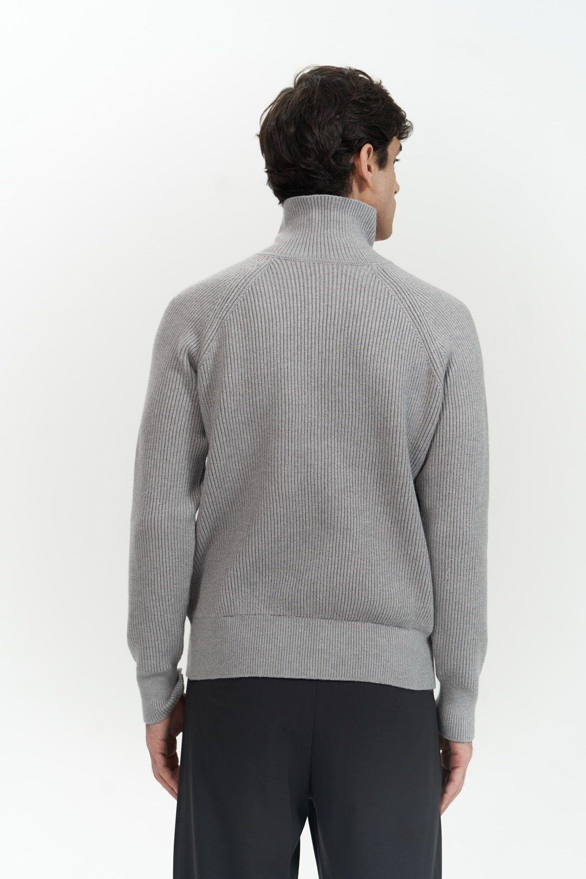 Brock Men's Grey Zip-Up Knit Cardigan
