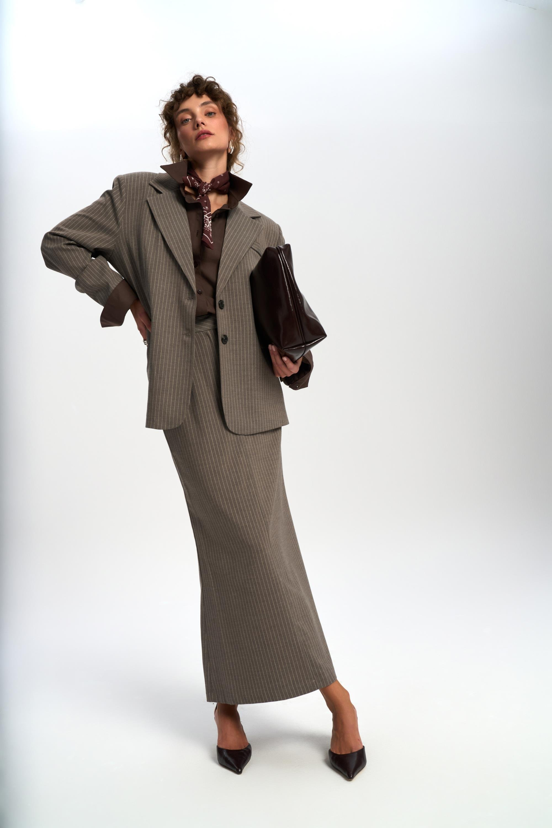 Bruno Çizgili Füme Etek