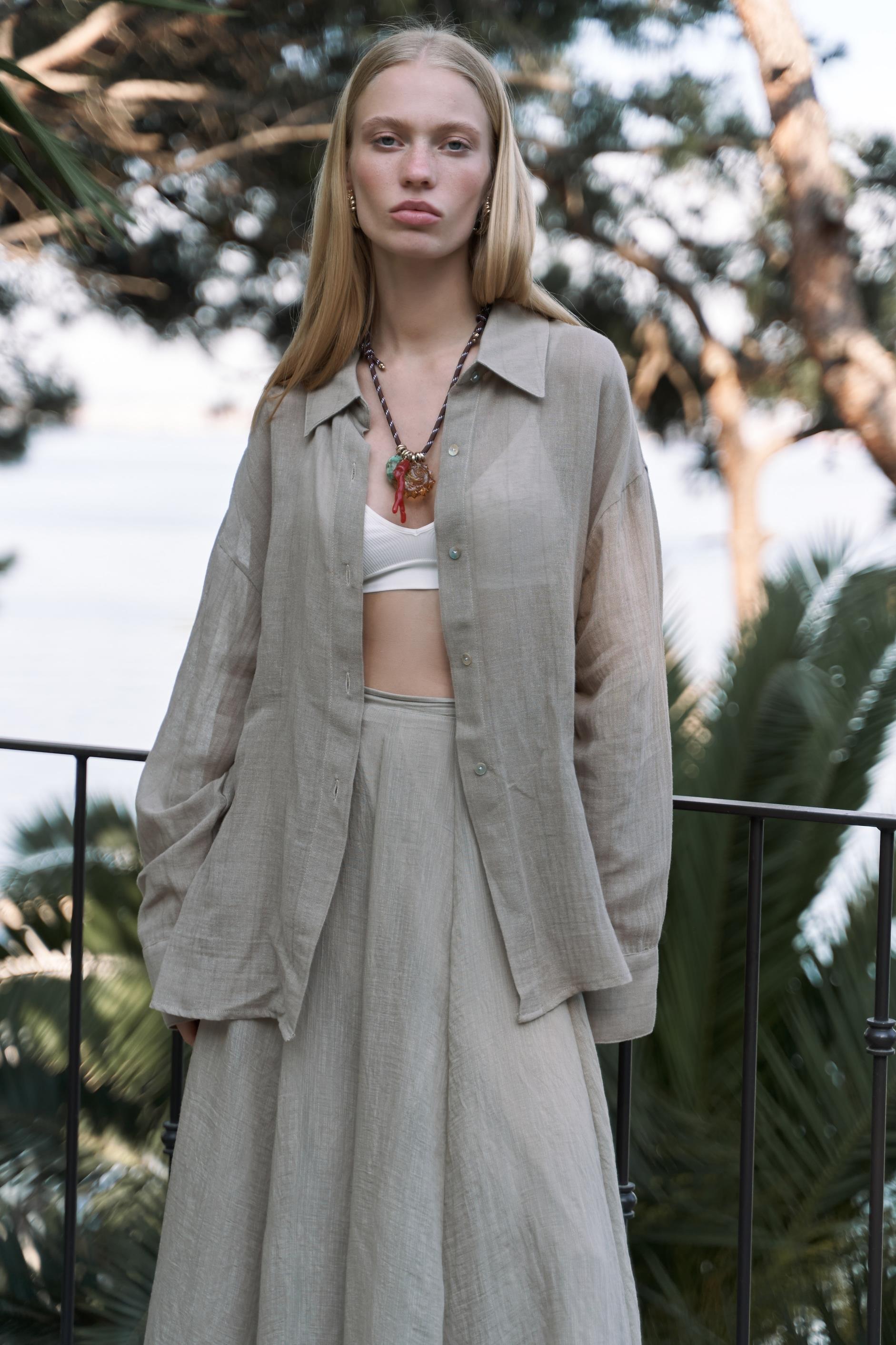 Calynn Sırt Dekolteli Çizgili Haki Keten Gömlek