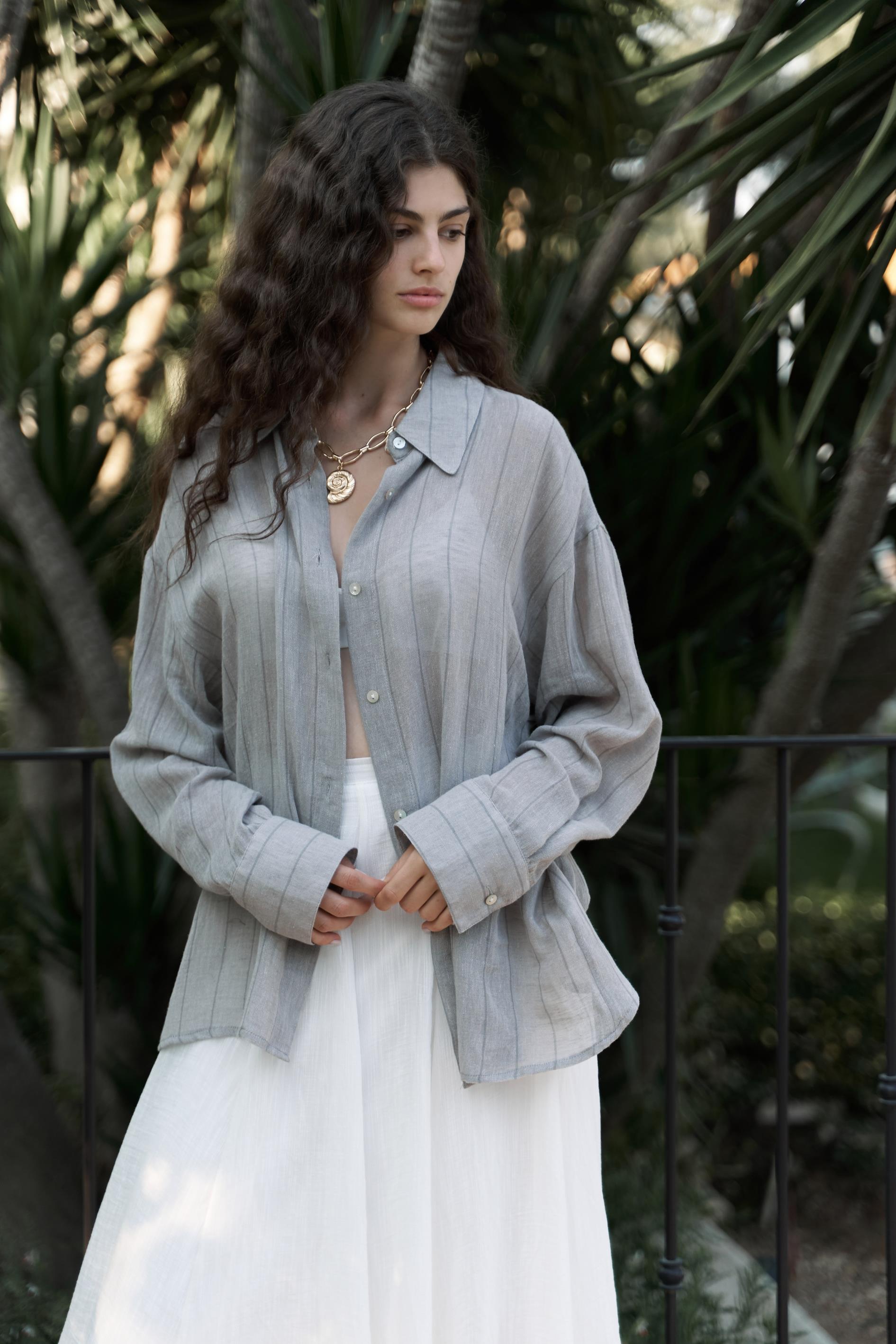 Calynn Sırt Dekolteli Çizgili Vizon Keten Gömlek