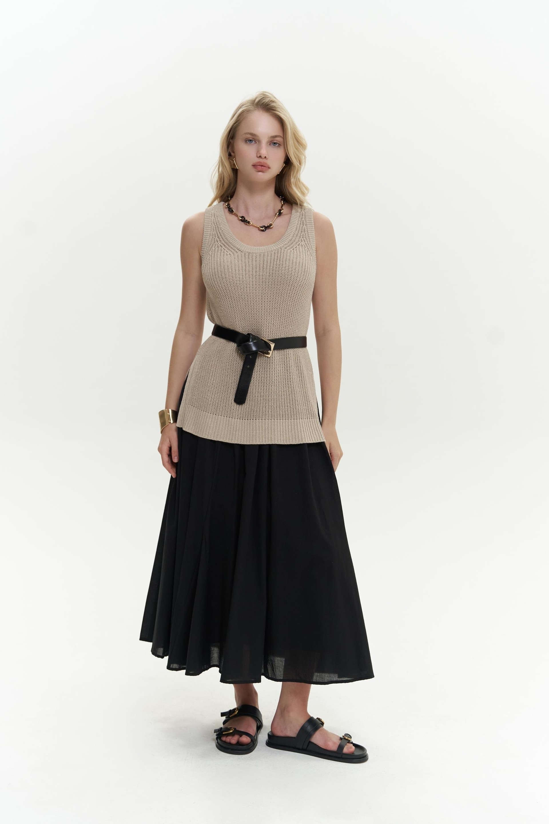 Canti Triko Yırtmaç Detay Kolsuz Bej Süveter