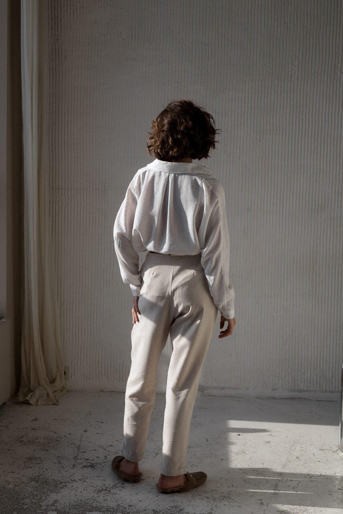 Bohemai Carrot Beige Linen Trousers