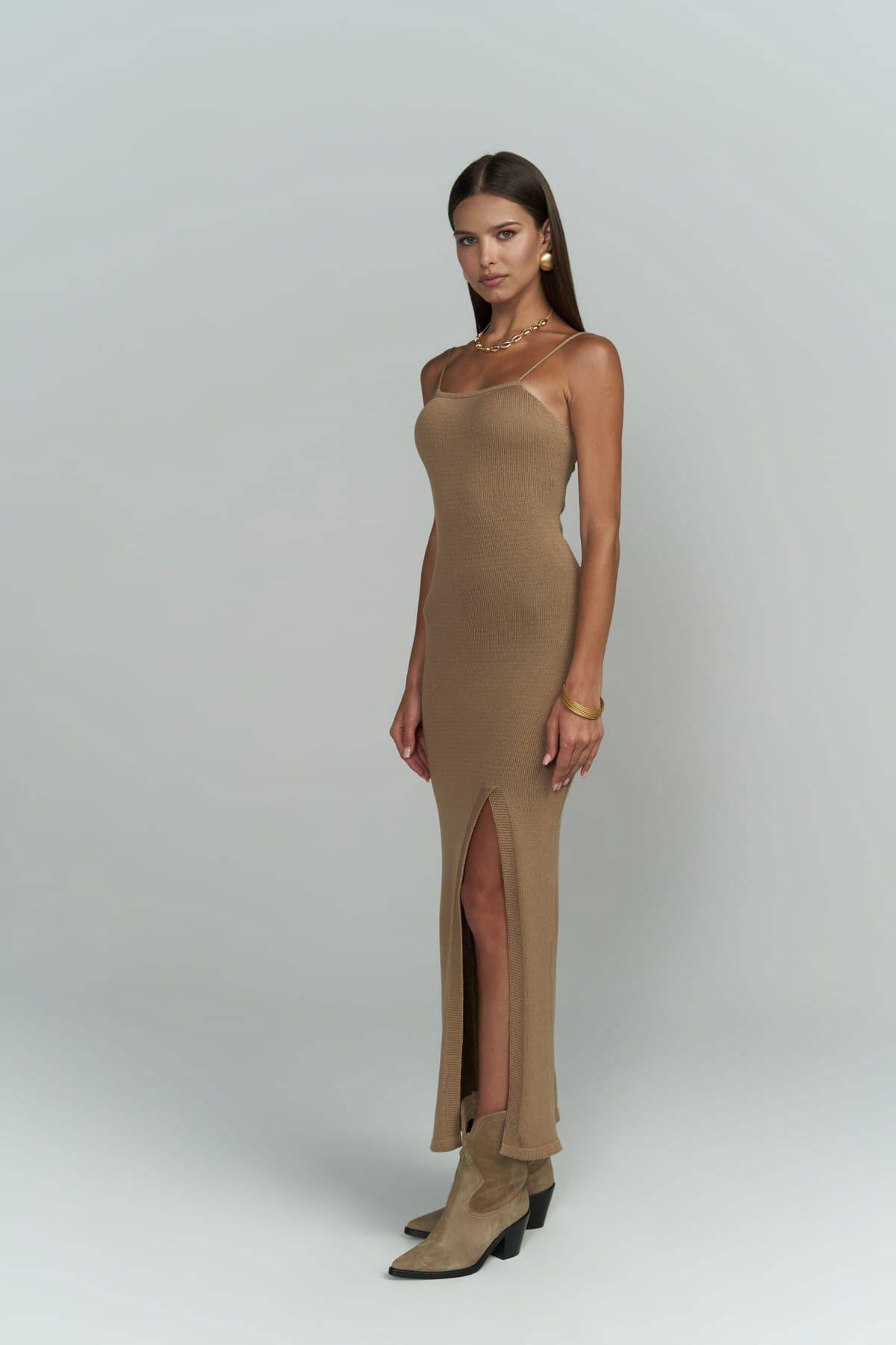 Cintia Sırt Dekolteli Vizon Triko Elbise