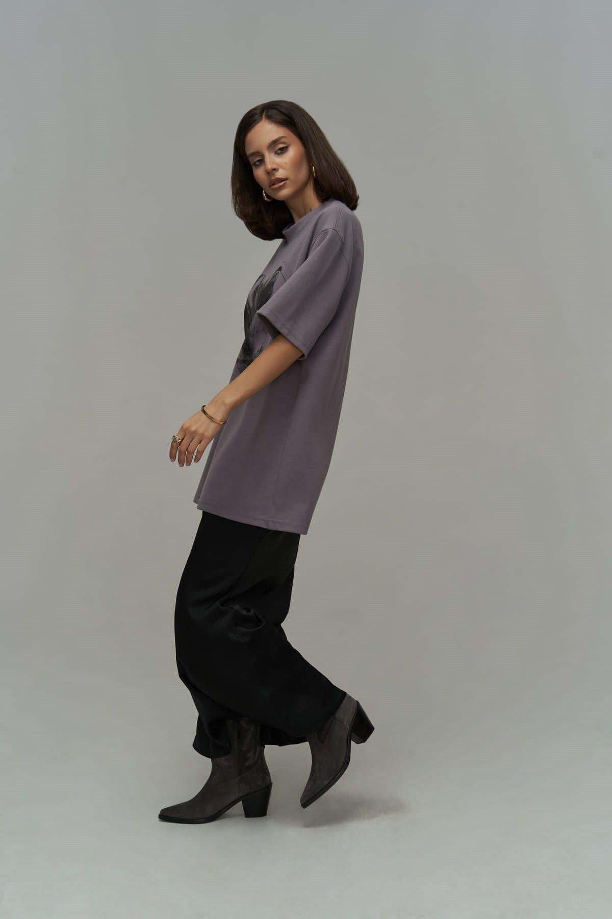 Corset Taupe Lilac Oversized T-Shirt