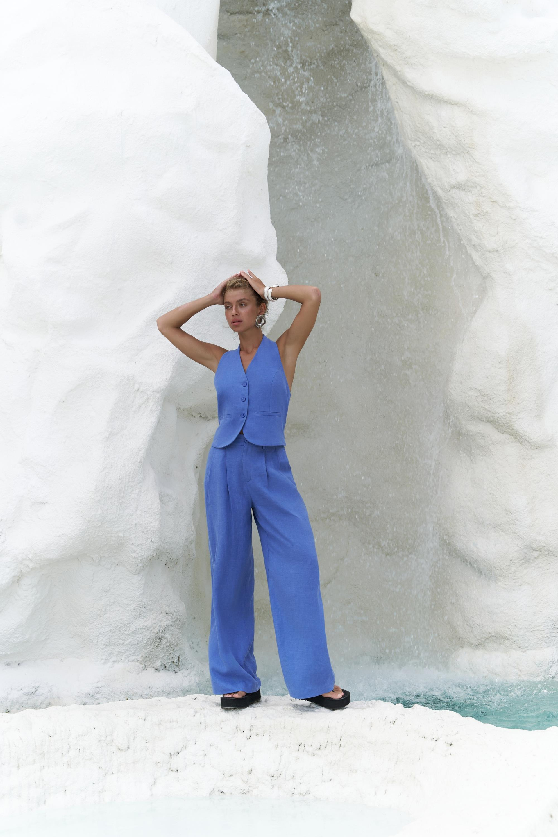 Dena Sırt Dekolteli Saks Mavi Keten Yelek Pantolon Takım